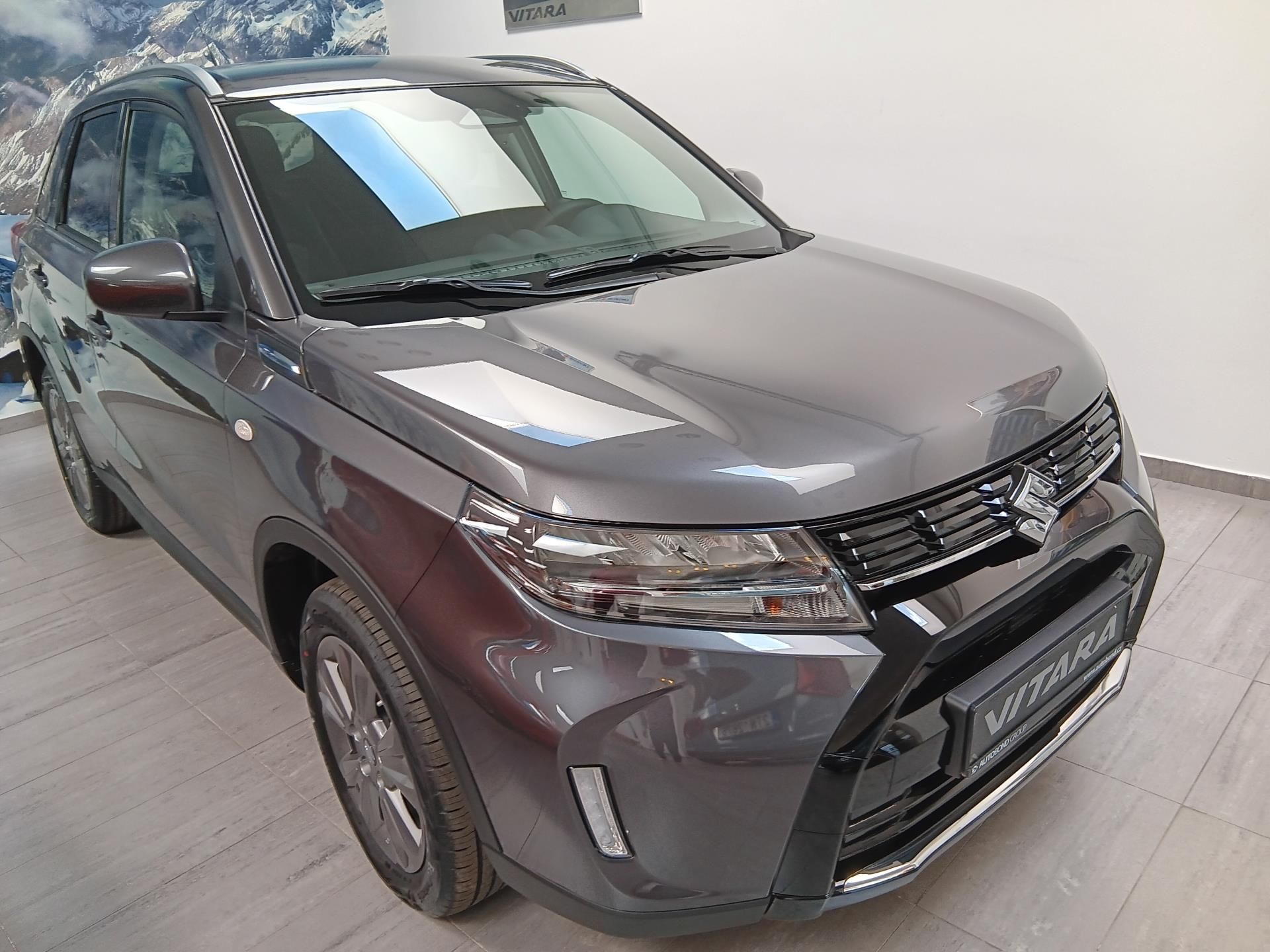 Suzuki Vitara, PREMIUM 1,4 HYBRID M/T 4x4 - fotka 3
