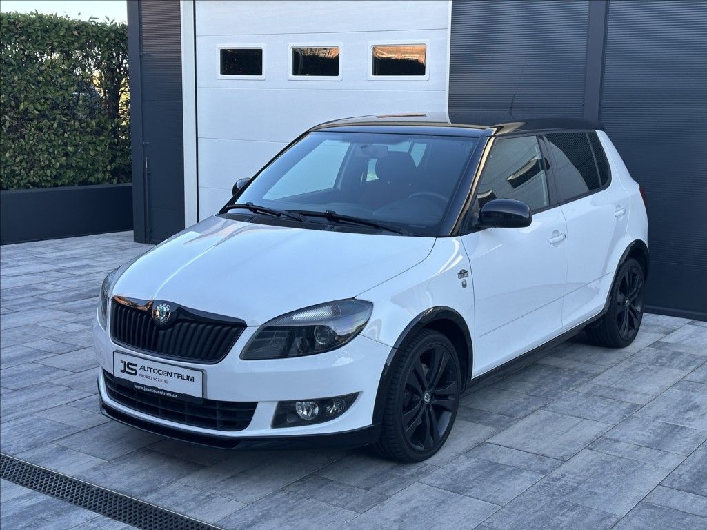 Škoda Fabia, 1,2 TSI 105PS  Monte Carlo - fotka 2