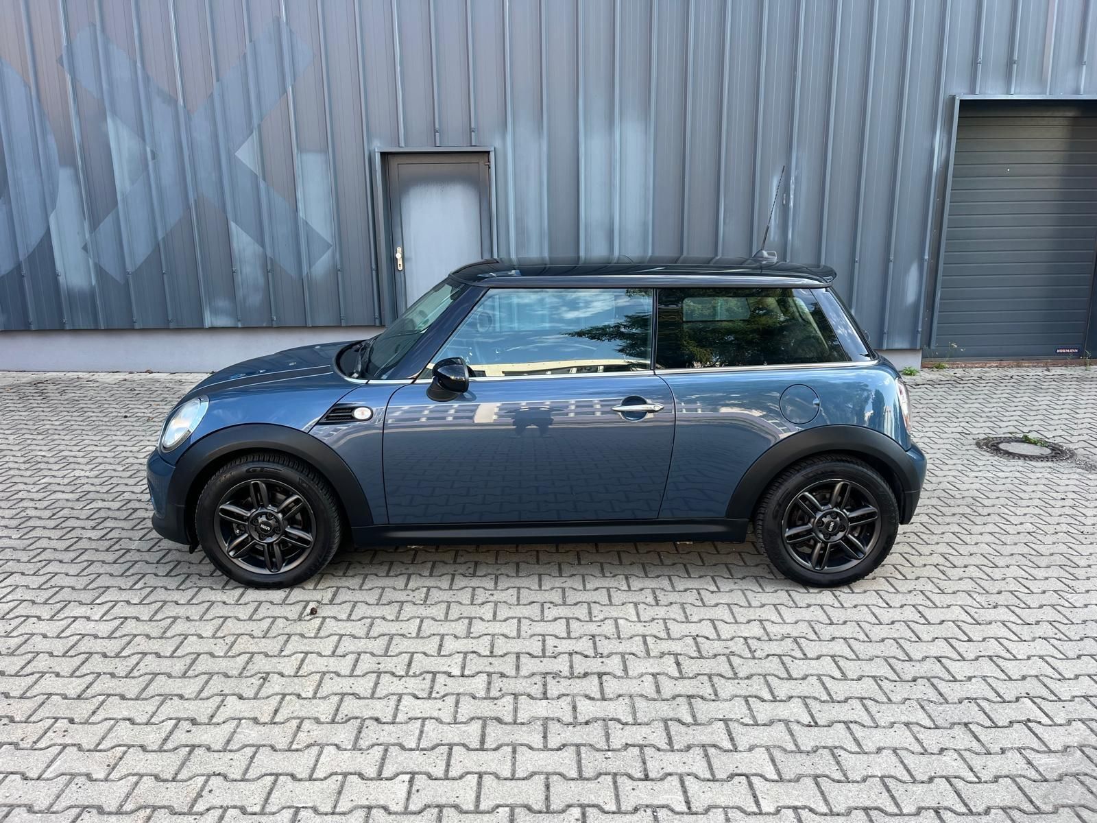 Mini Cooper, 1,6 i / 90 kW / Horizon Blue - fotka 6