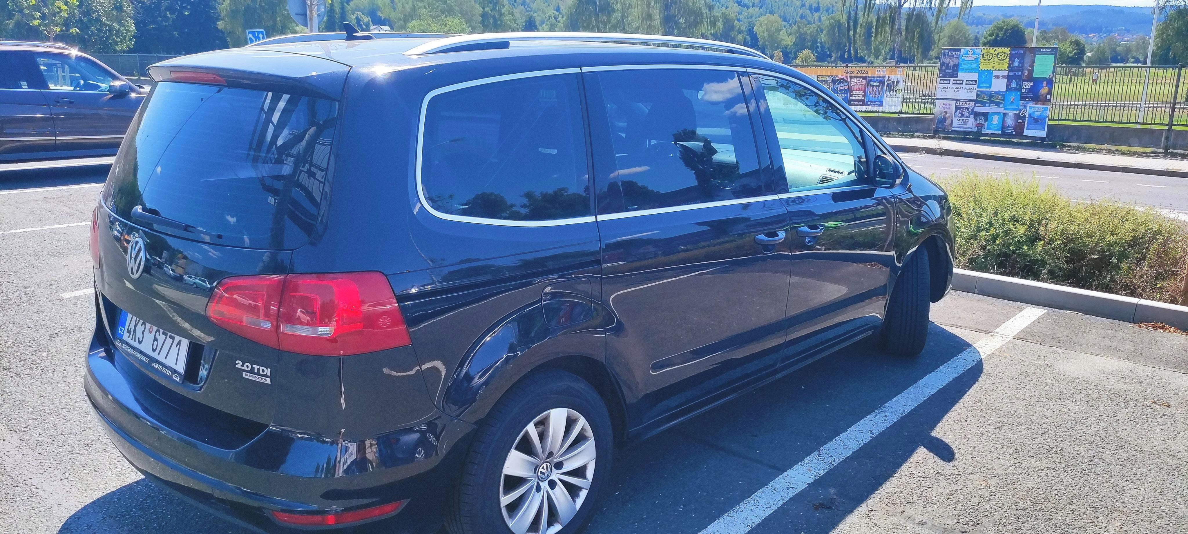 Volkswagen Sharan - fotka 3