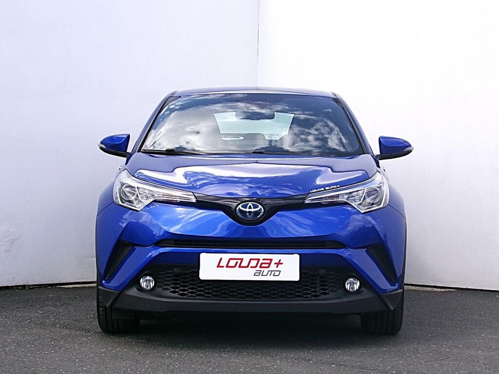 Toyota C-HR, 1.8 E-CVT 90 kW - fotka 4