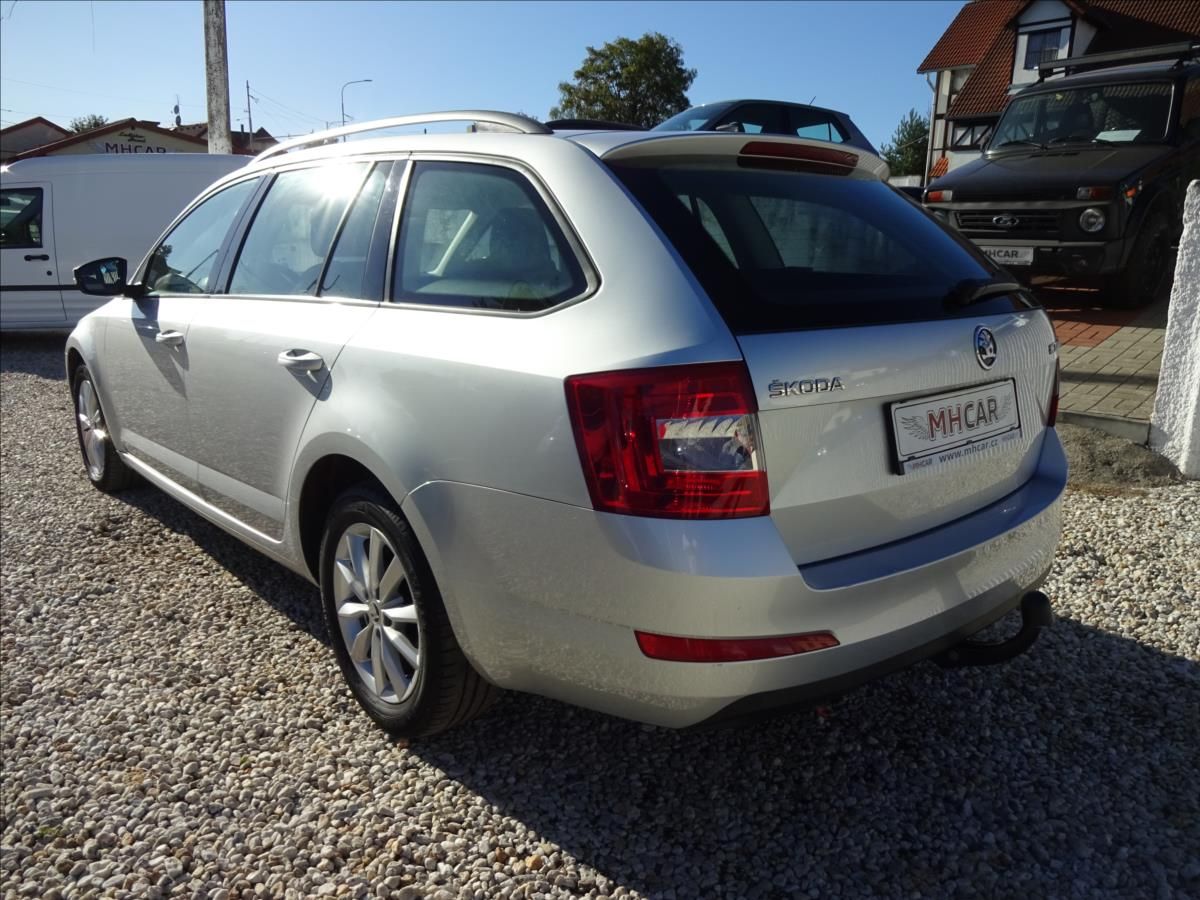 Škoda Octavia, III 2,0 TDI 110kW COMBI - fotka 5