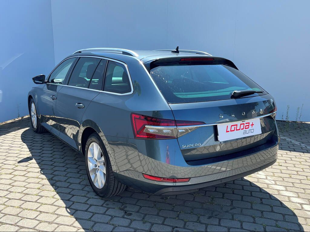 Škoda Superb, Style 1.6 TDI 88 kW - fotka 6