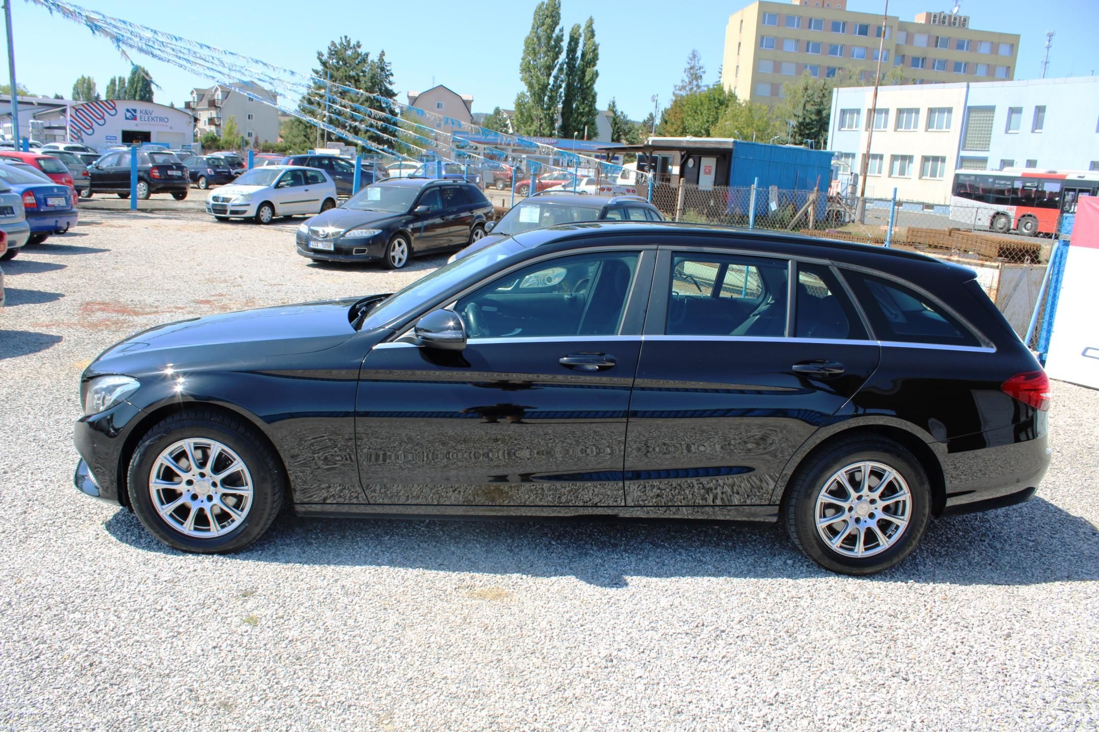 Mercedes-Benz Třídy C, C220CDI NAVI LED TEMPOMAT ALU - fotka 4