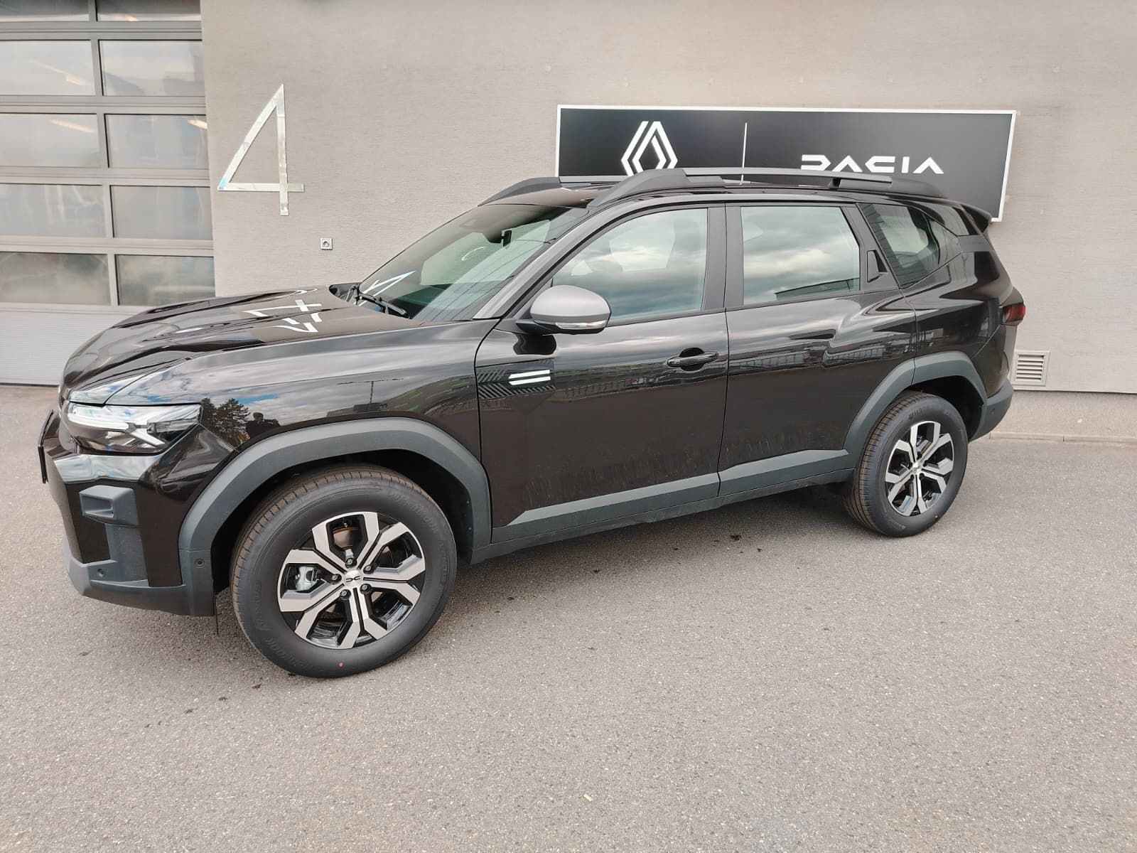 Dacia Bigster, Expression Hybrid 155 (automat - fotka 2