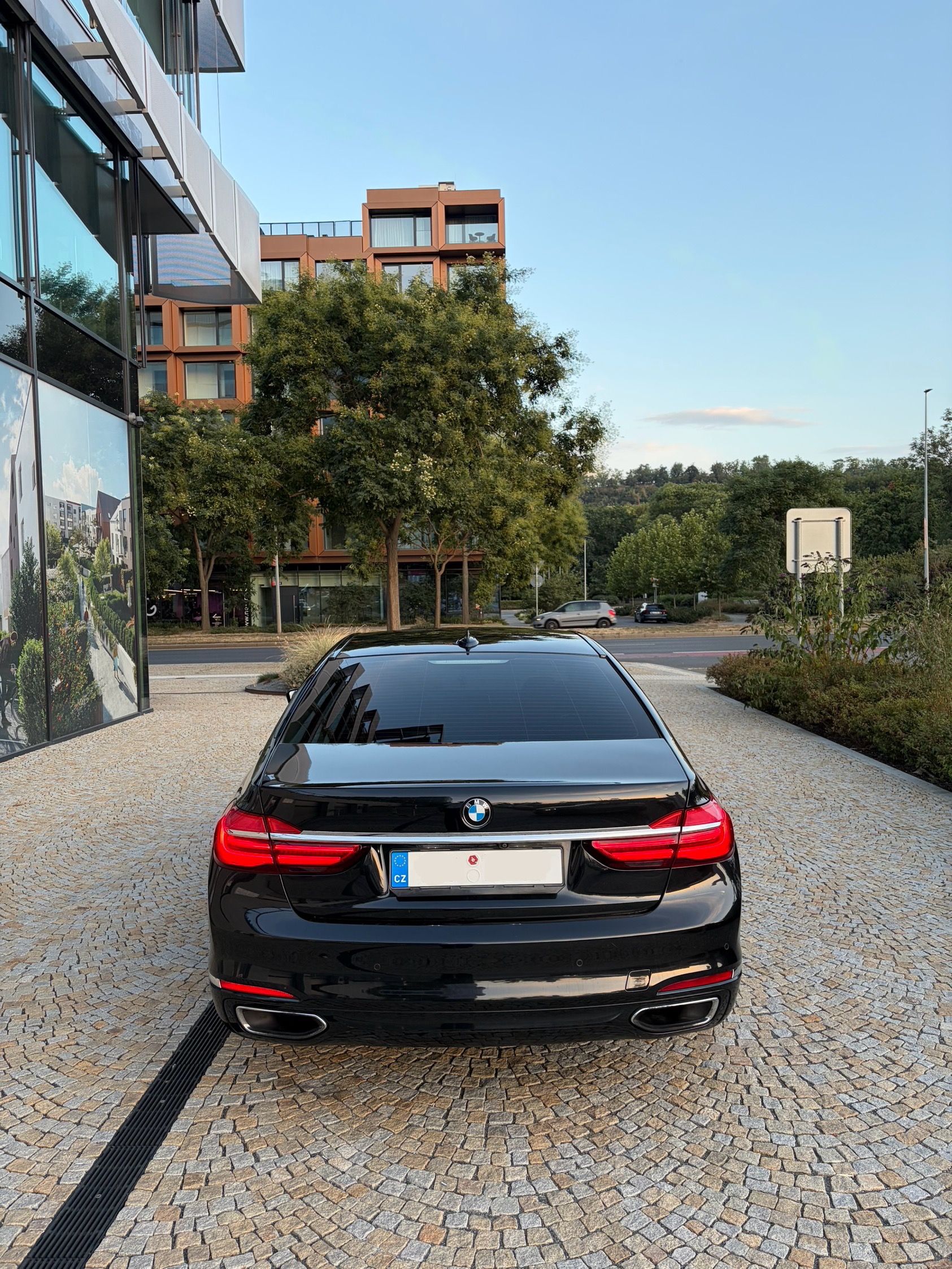 BMW Řada 7, BMW 730d G11/G12 - fotka 5