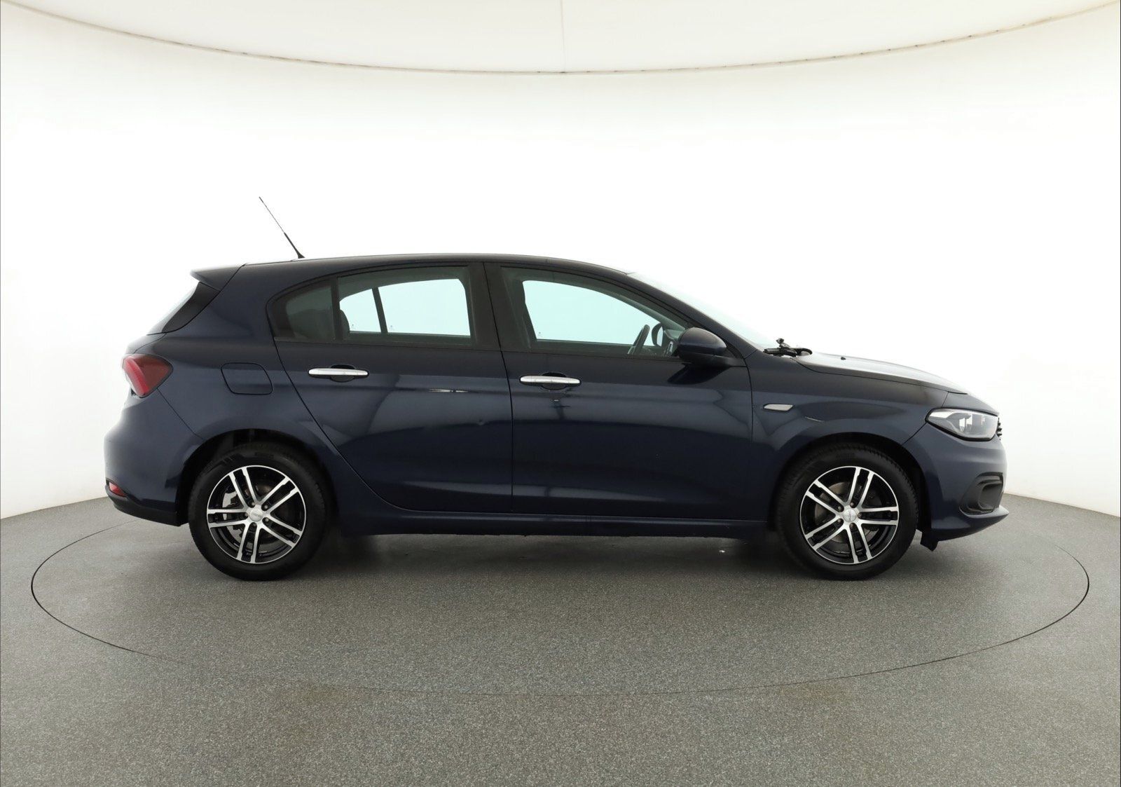 Fiat Tipo, 1.4 16V, LPG, Serv.kniha - fotka 6