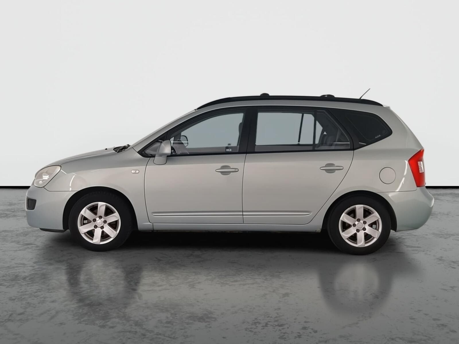 Kia Carens, 2.0 16V, Serv.kniha, po STK - fotka 3