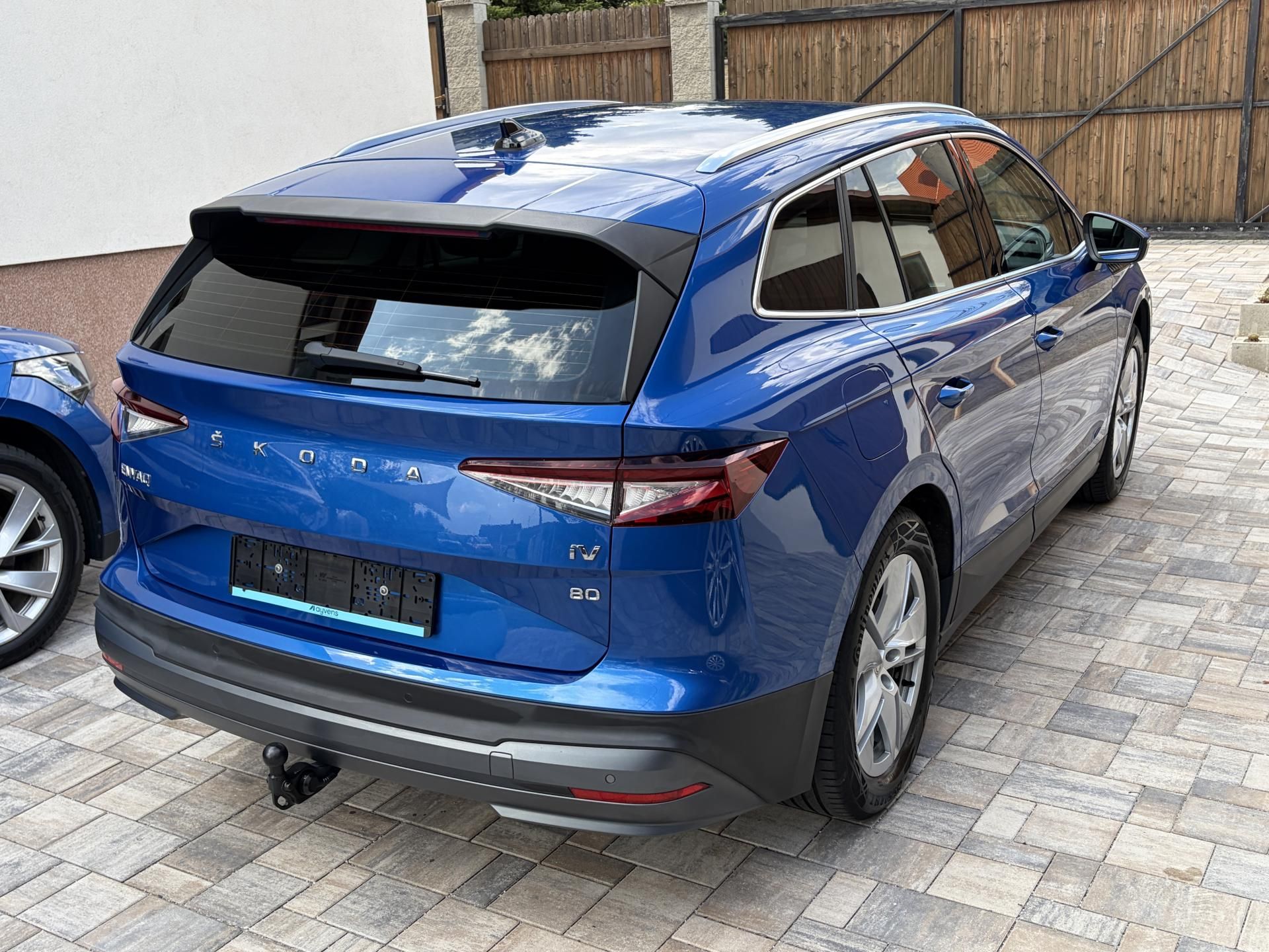 Škoda Enyaq, 80, 150kw, SOH 93%, tažné - fotka 3