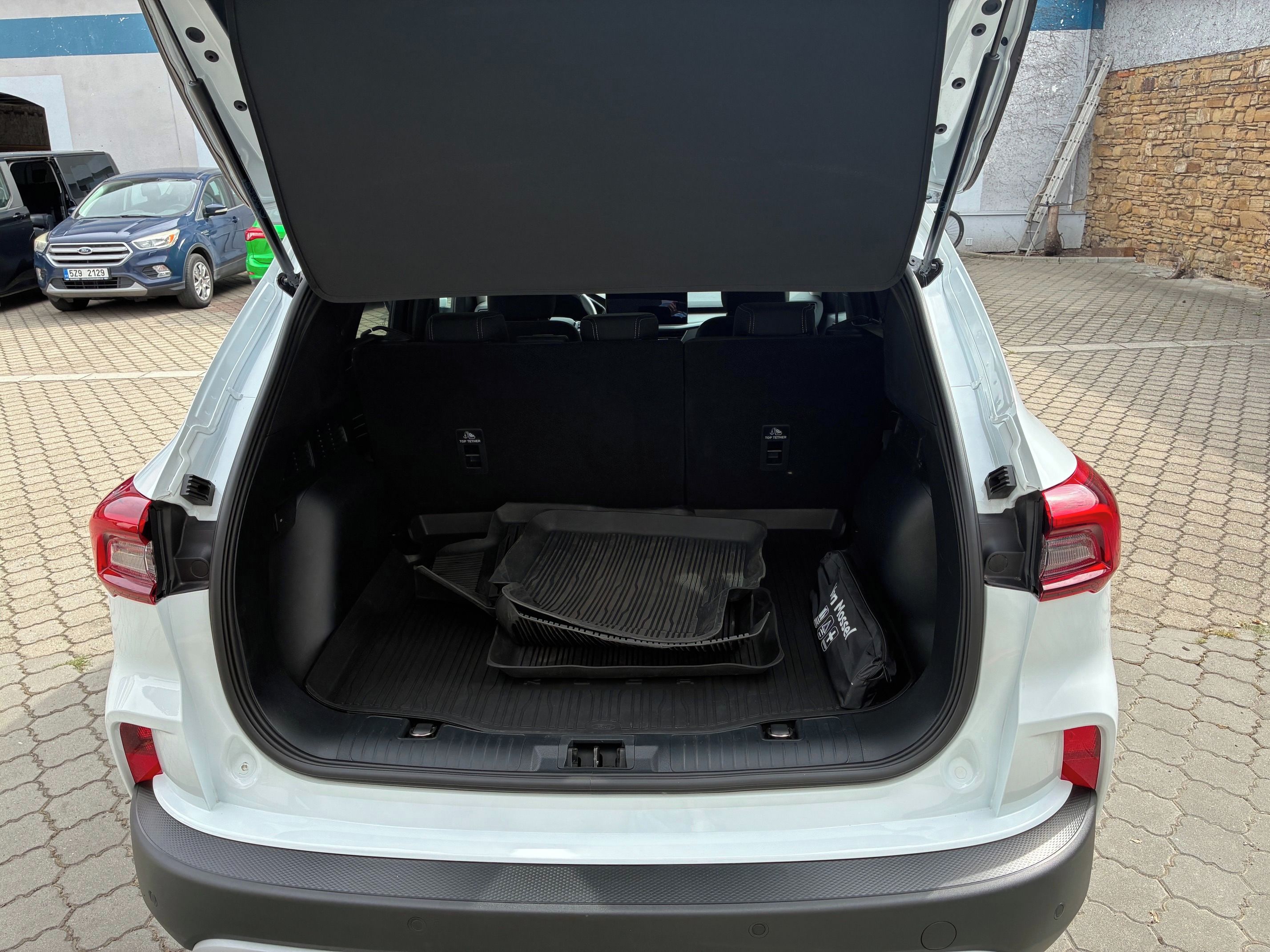 Ford Kuga, Titanium - fotka 4