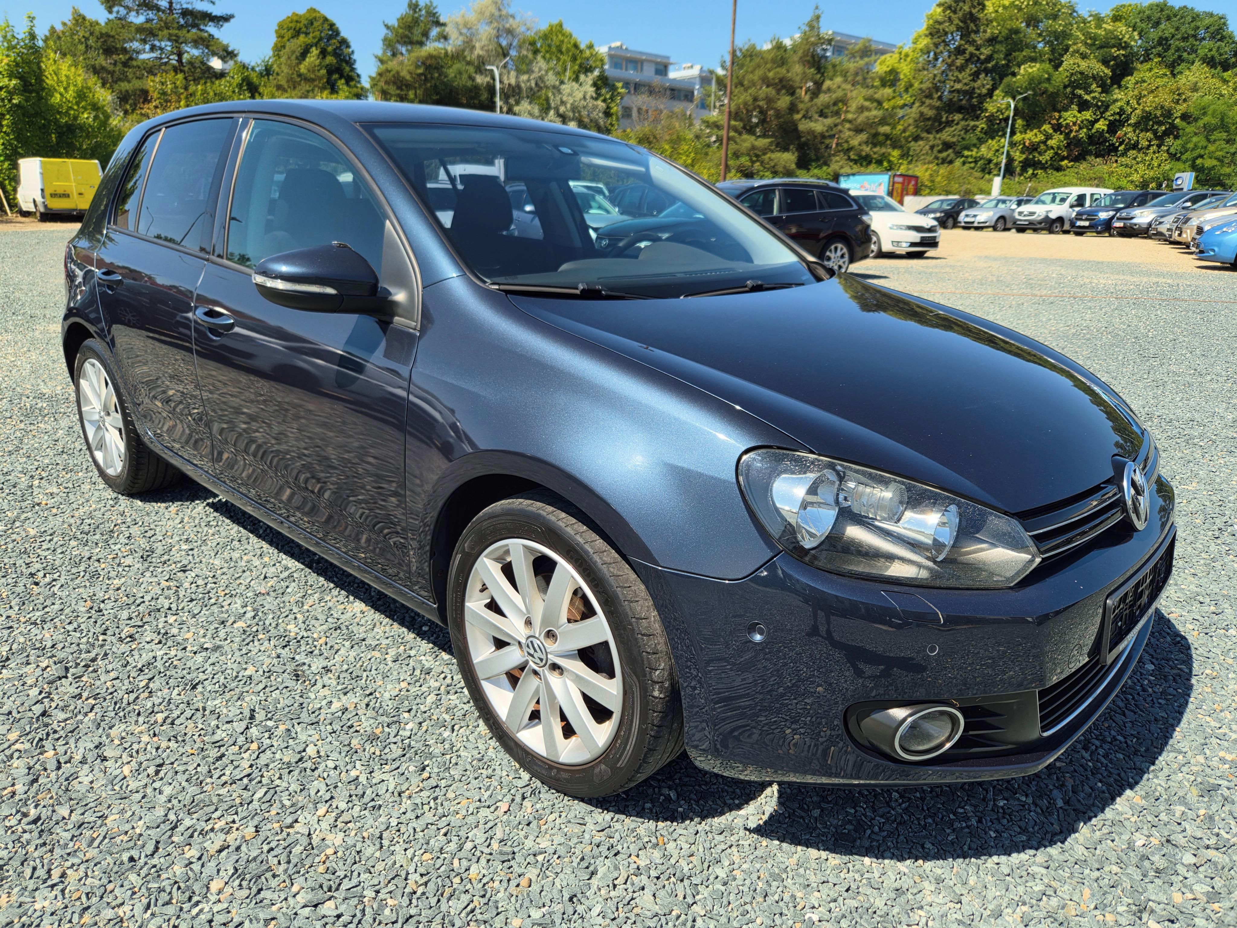 Volkswagen Golf, 1.4 TSI 90KW PO SERVISU