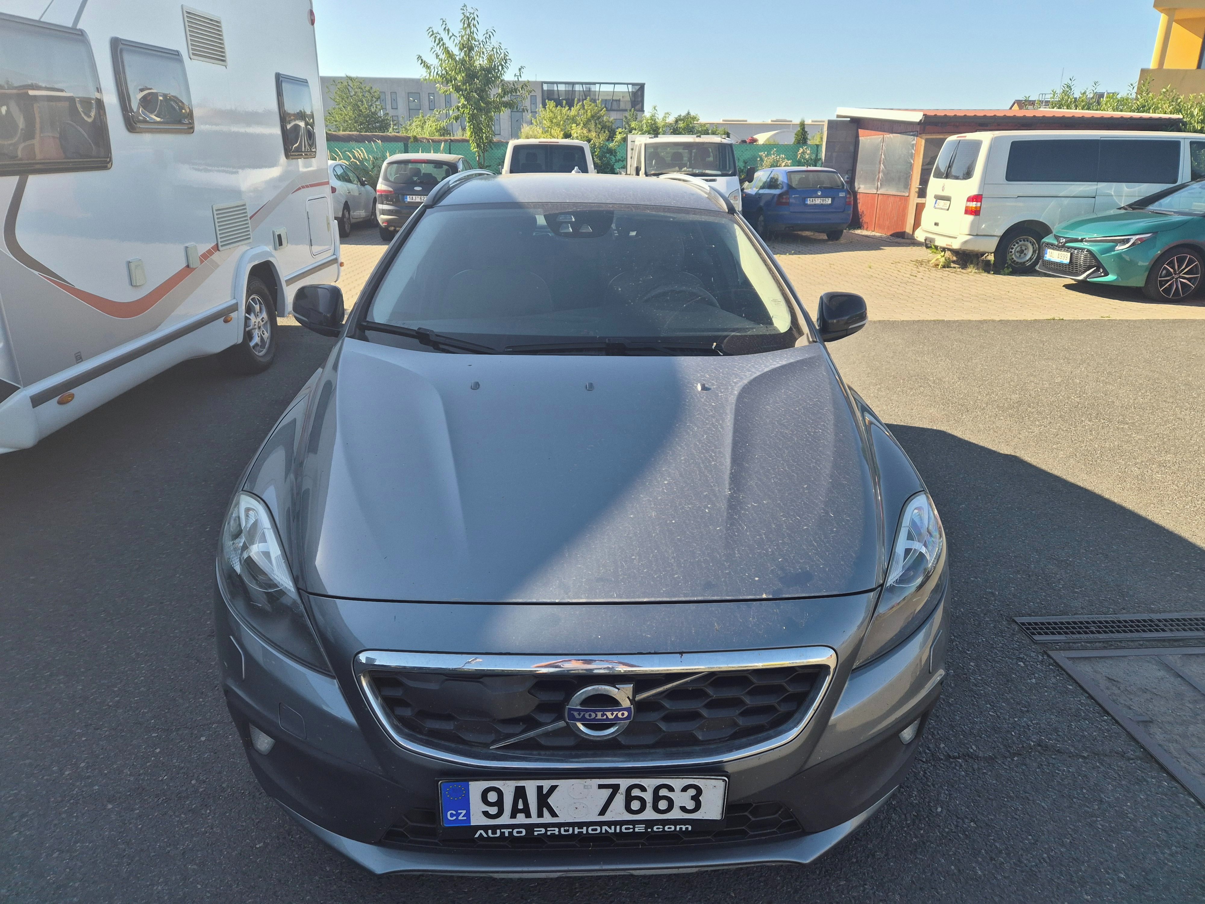 Volvo V40, Cross Country D3