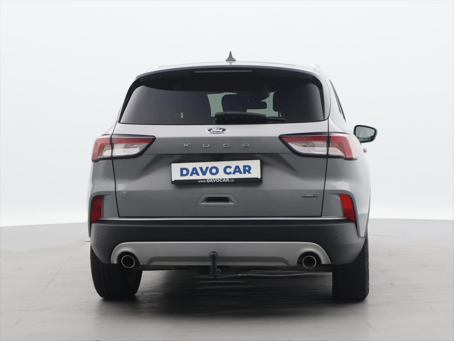 Ford Kuga, 2,5 Hybrid 140kW AWD Titanium - fotka 6