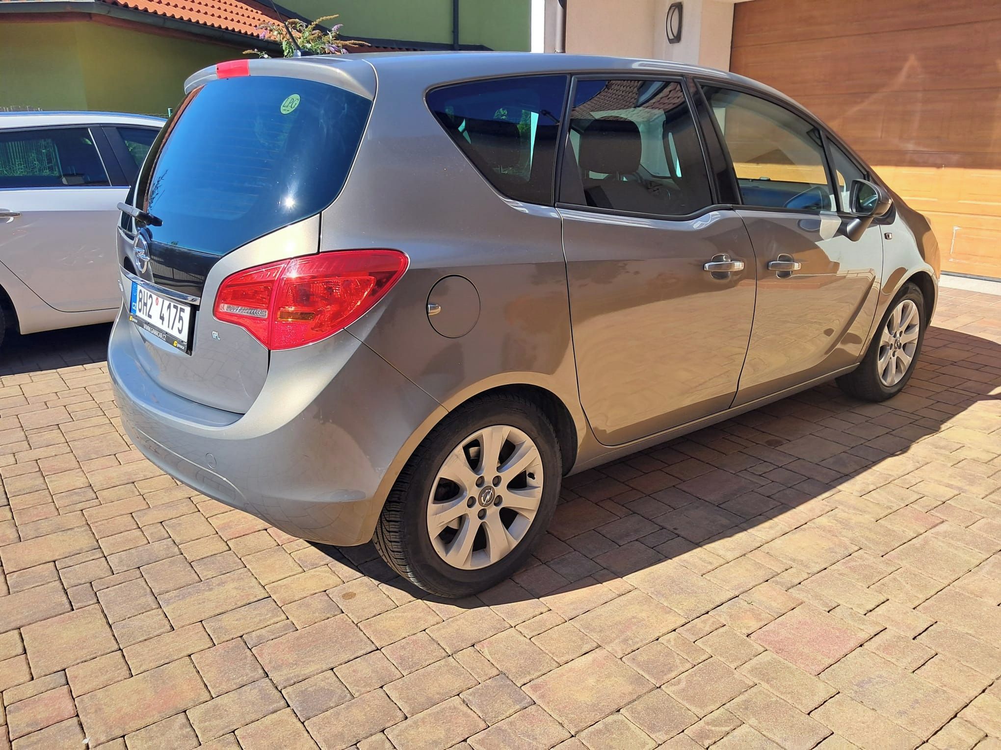 Opel Meriva, 1.4iT LPG - fotka 3