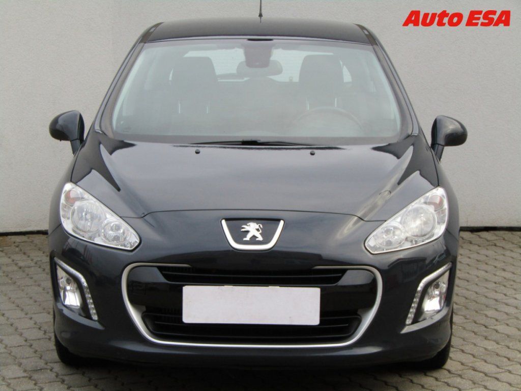 Peugeot 308, 1.4 i,ČR - fotka 2