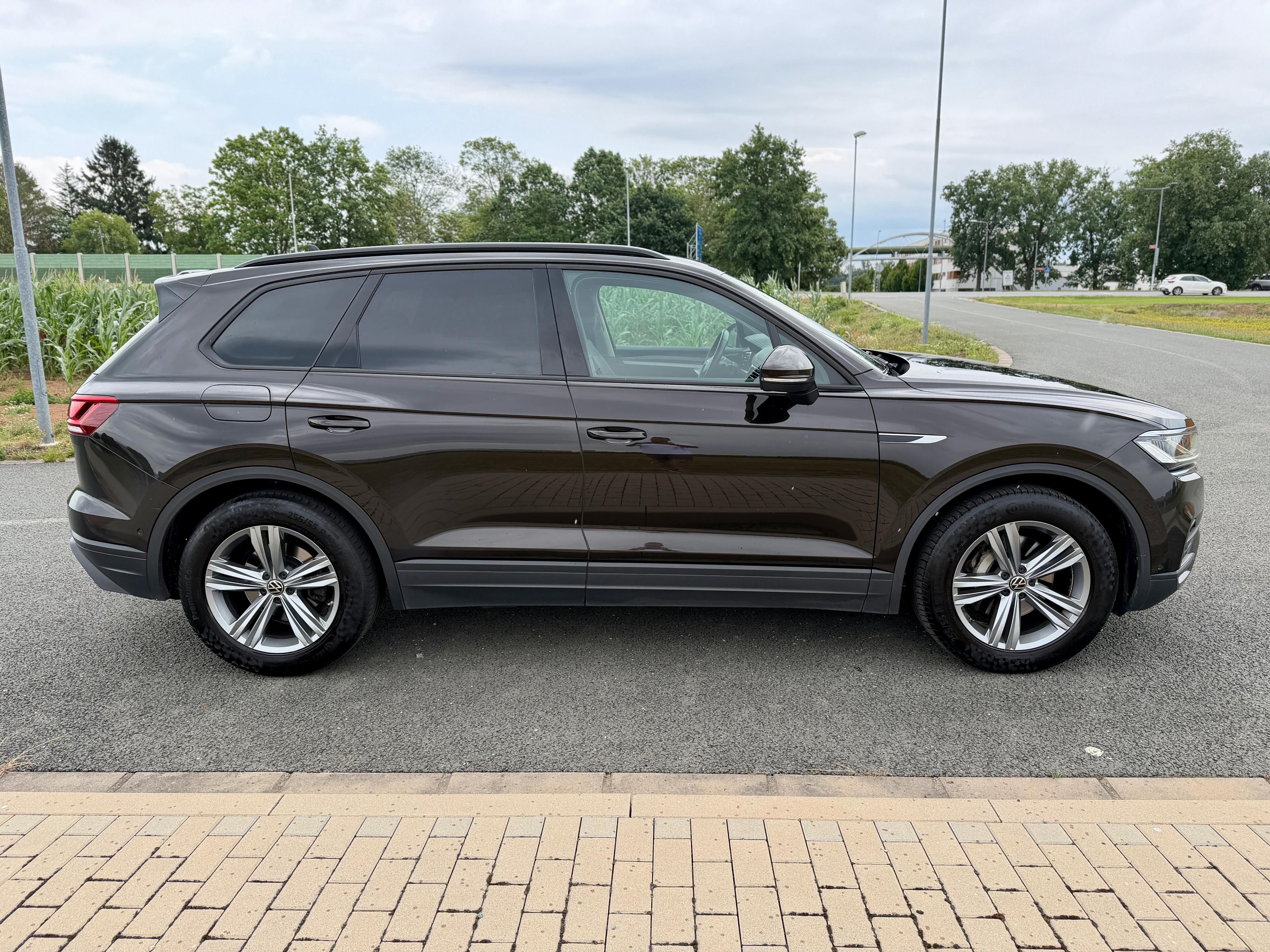 Volkswagen Touareg, 3.0 TDI ČR DPH VZDUCH TAŽNÉ - fotka 6