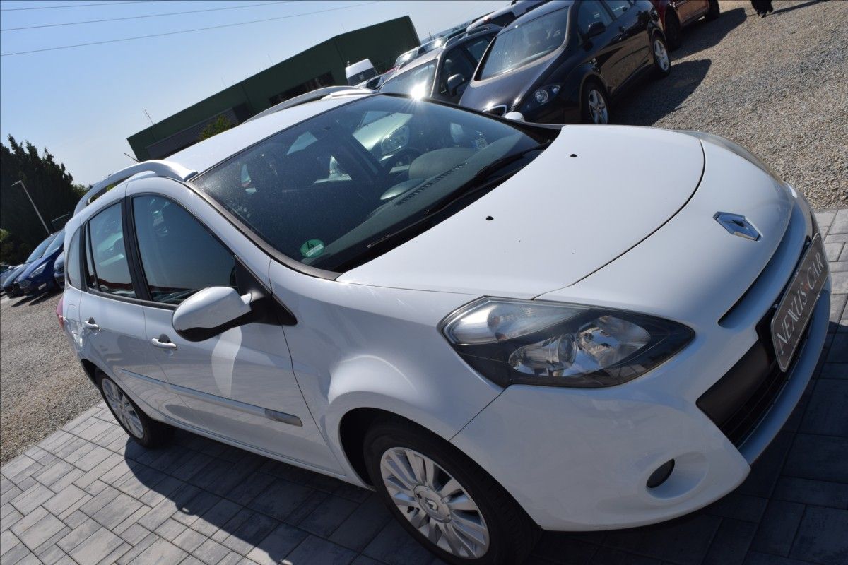 Renault Clio, 1,2 i 74KW ALU KLIMA TAŽNÉ - fotka 4