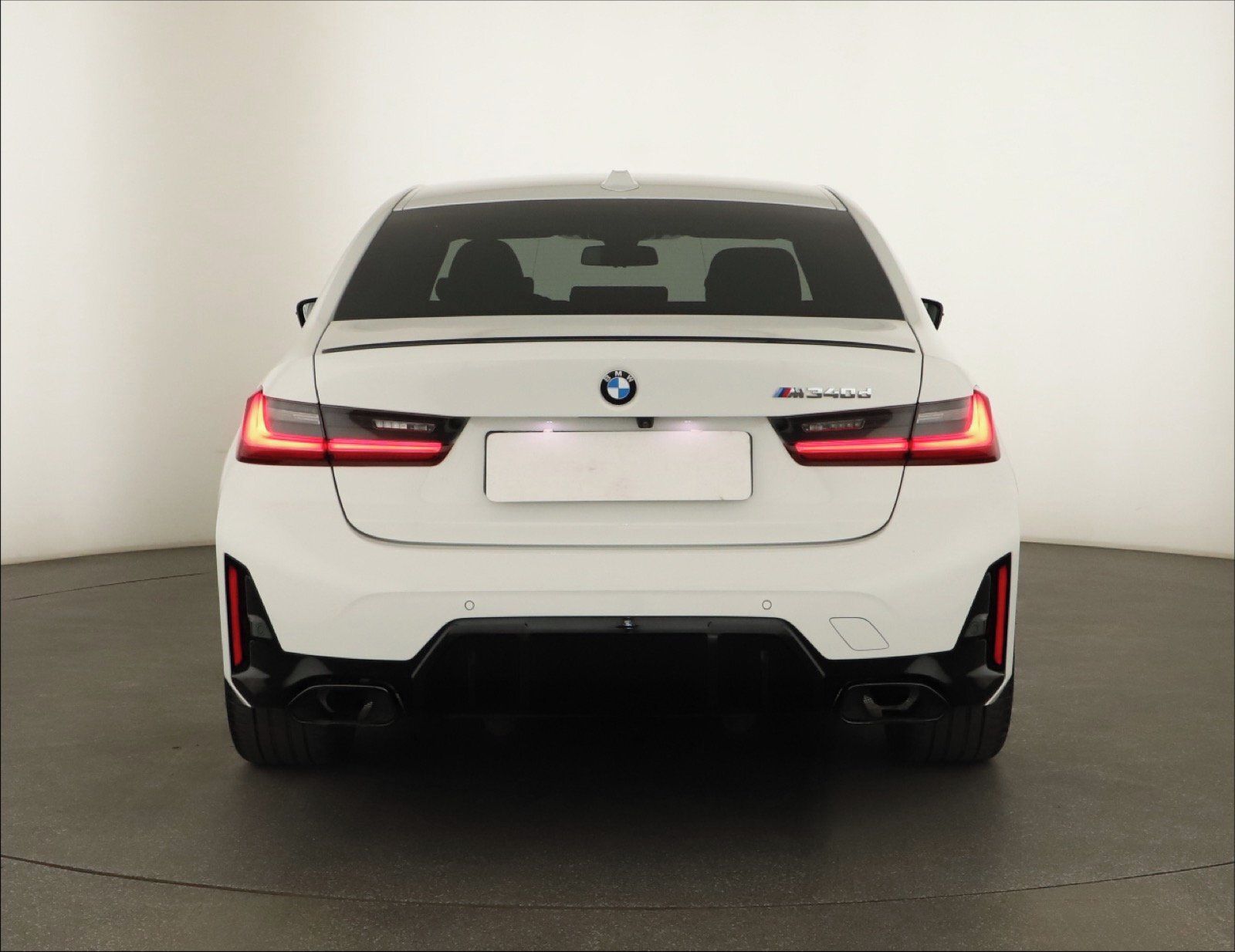 BMW Řada 3, M340 d xDrive, M Sport - fotka 4