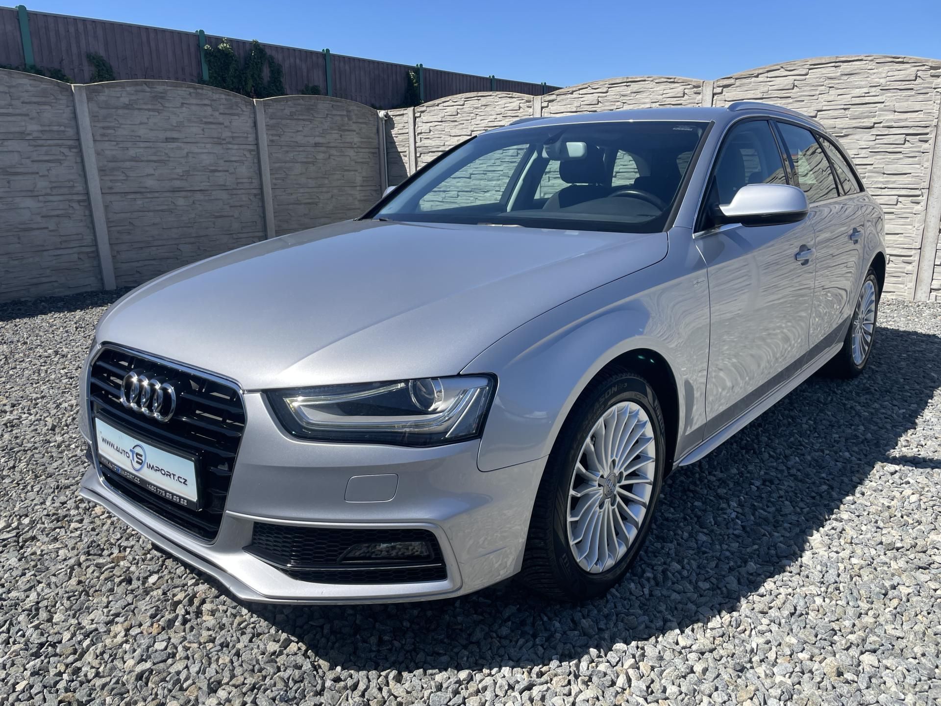Audi A4 Avant, 2.0TDi 120PS S-LINE AVANT TOP! - fotka 6