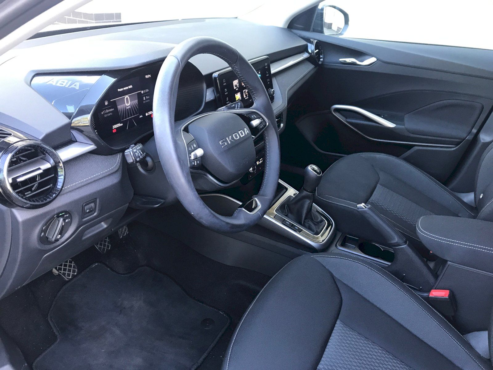 Škoda Fabia, TOP SELECTION 1,0 TSI - fotka 6