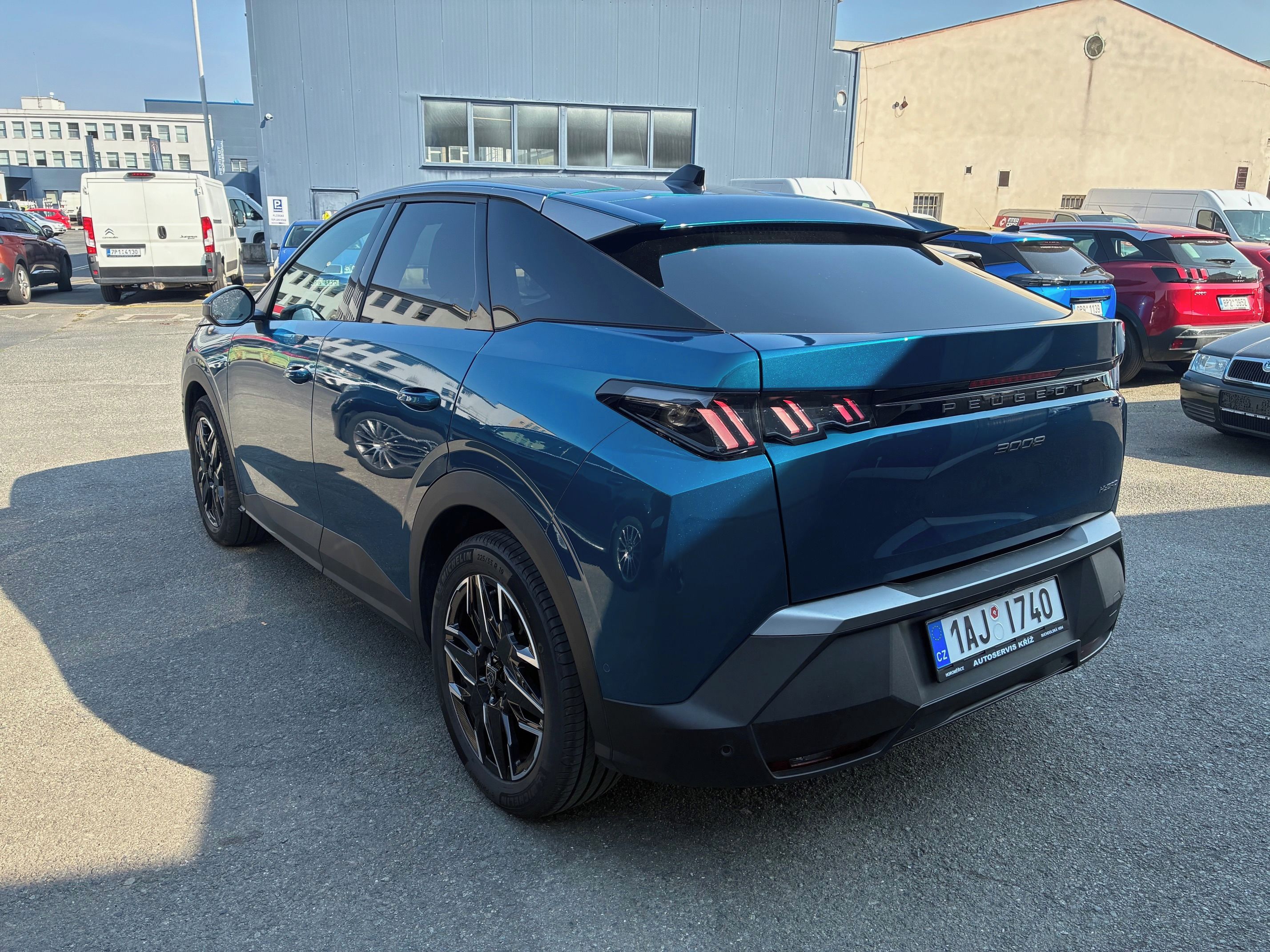 Peugeot 3008, Allure Hybrid 145 e-DCS6 - fotka 3