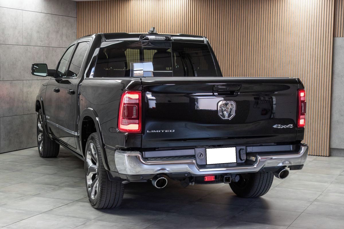 Dodge Ram, 5.7 HEMI*LIMITED*AIR*LPG*ČR 1M - fotka 4
