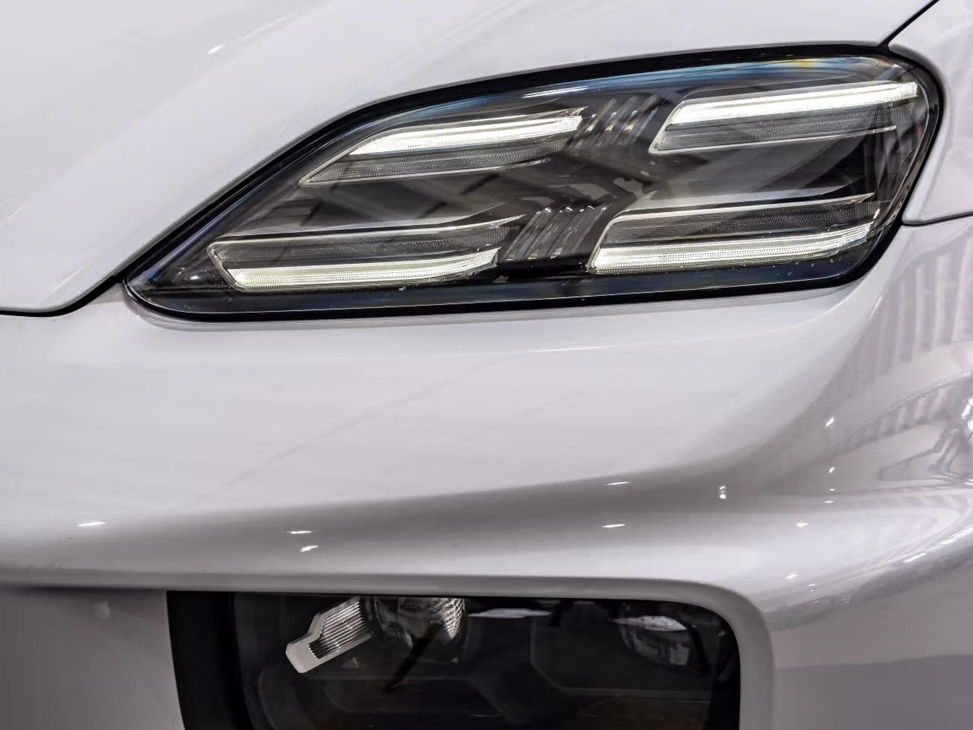 Porsche Macan, 4S PASM InnoDrive 360 Pano Ven - fotka 6