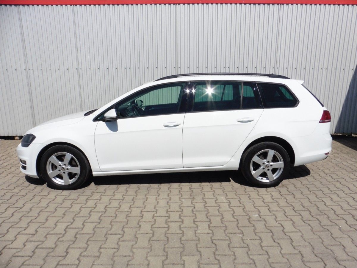 Volkswagen Golf, 1,6 1,6 TDI Comfortline 4Mot - fotka 2