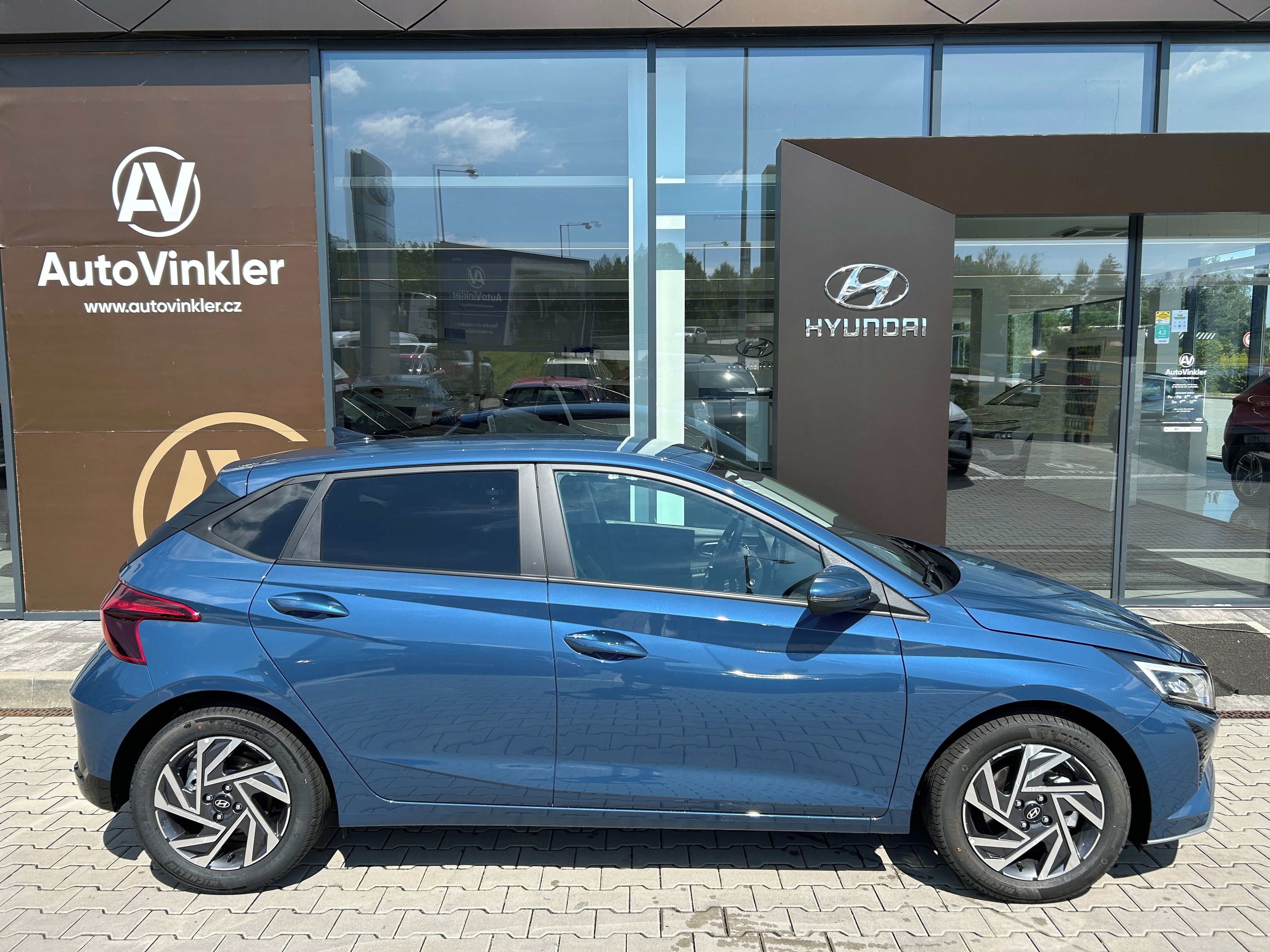 Hyundai i20, 26 1,0 T-GDI DCT GO! WINTER - fotka 3