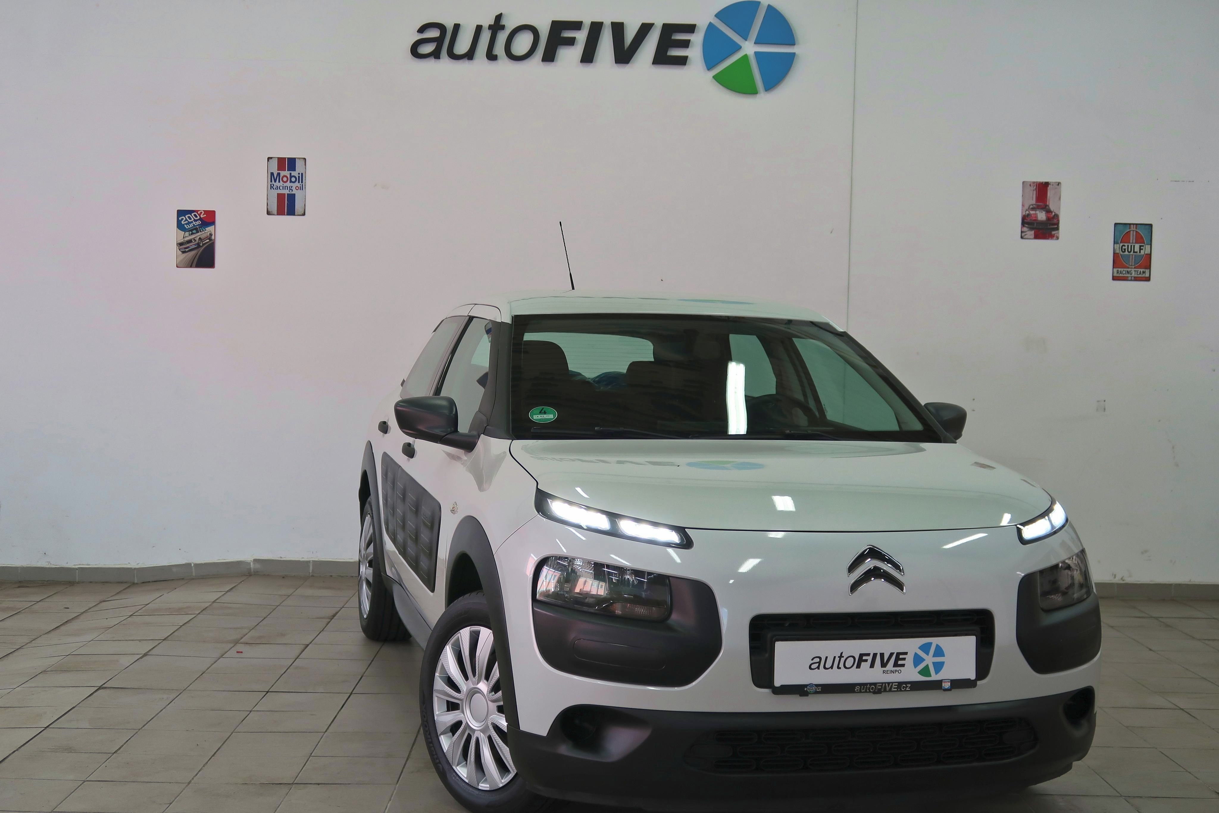 Citroën C4 Cactus, 1.2 VTi 60kW,KLIMA,2xKola,ZÁRU