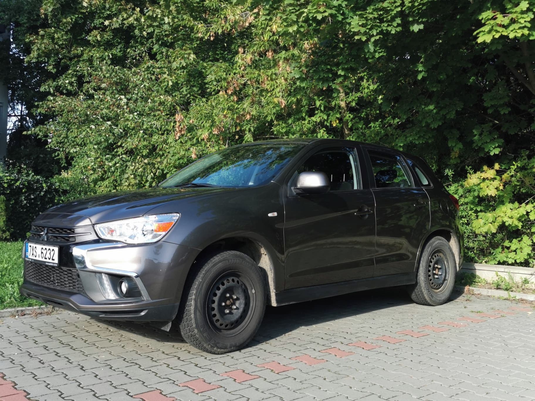 Mitsubishi ASX, 1,6 Servisováno - fotka 2