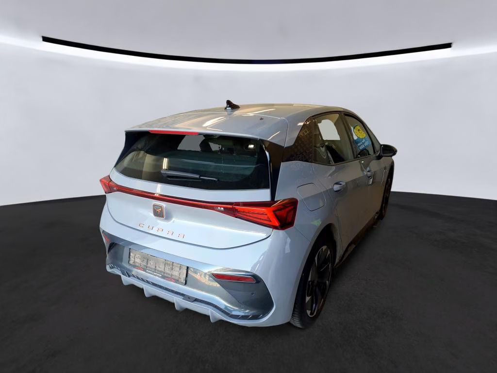 Cupra Born, 150kw*TEPELKO*KEYLESS - fotka 2