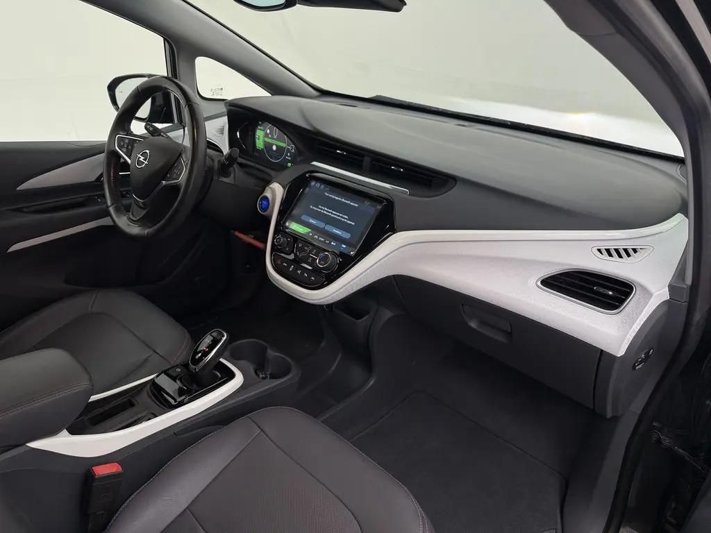 Opel Ampera, EV 150kW 60kWh Executive - fotka 4