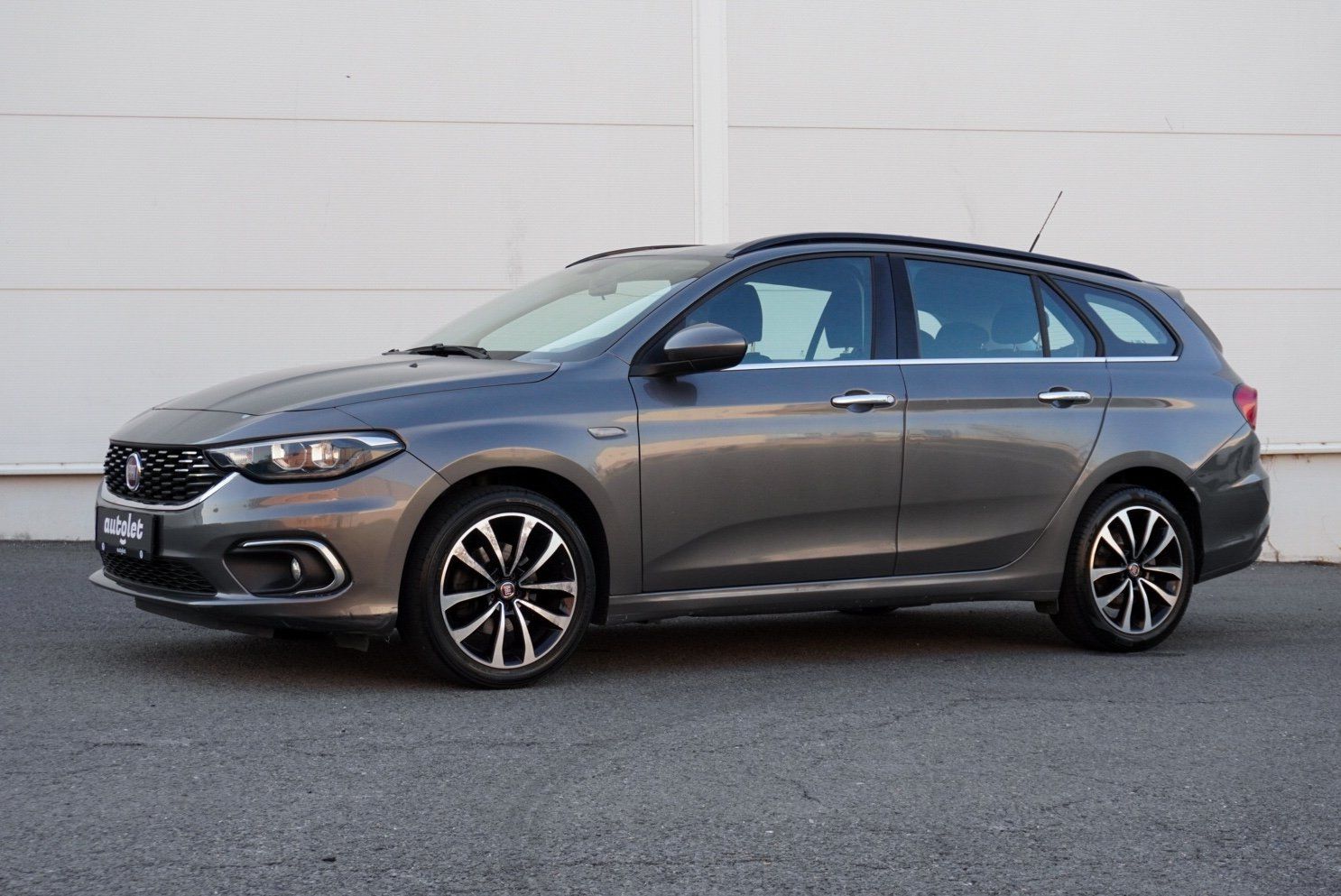 Fiat Tipo, 1.4 LOUNGE - fotka 5