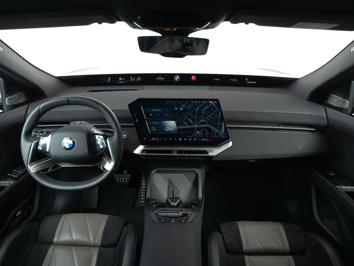 BMW iX3, 50 xDrive - fotka 6