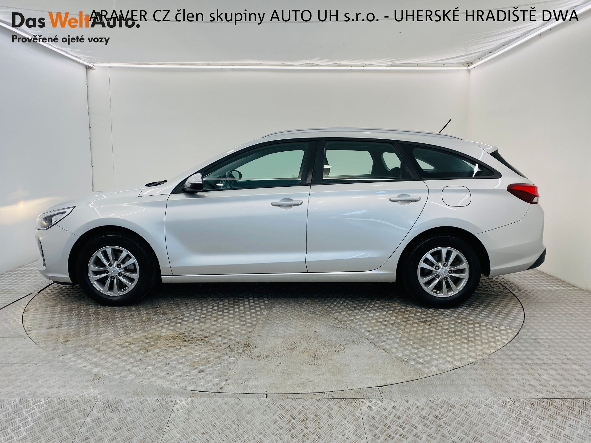 Hyundai i30, 1.4T-GDi 103kW - fotka 3