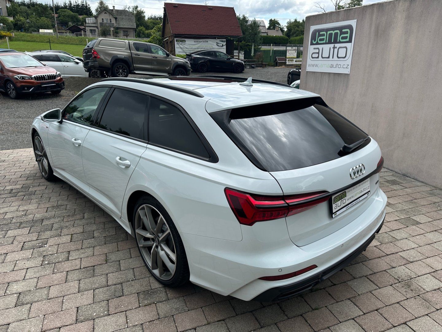 Audi A6 Avant, 3,0TDI 210kW QUATTRO S-LINE - fotka 5