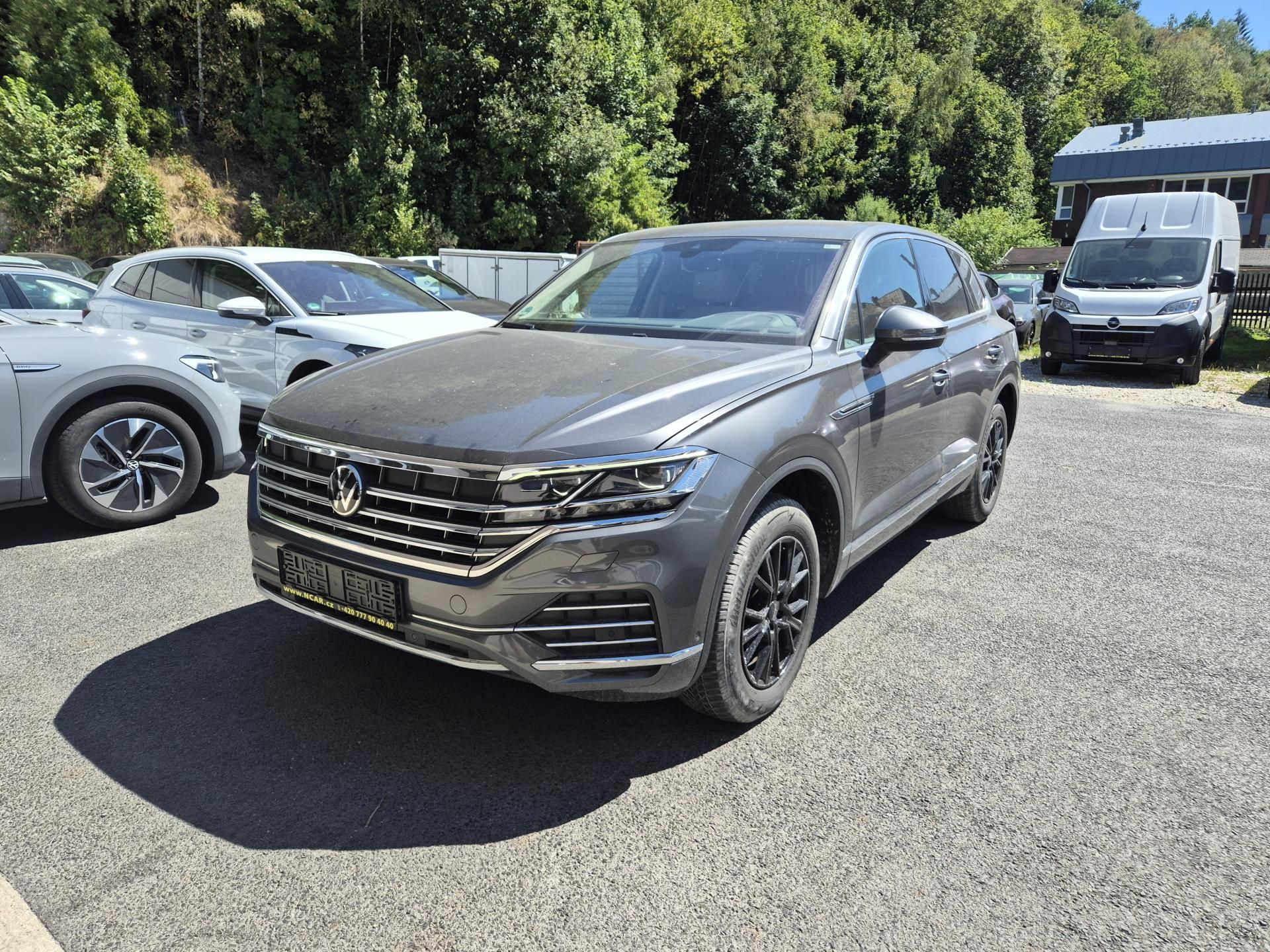 Volkswagen Touareg, 3,0TDi 170kw 4x4 DSG TZ 19ALU