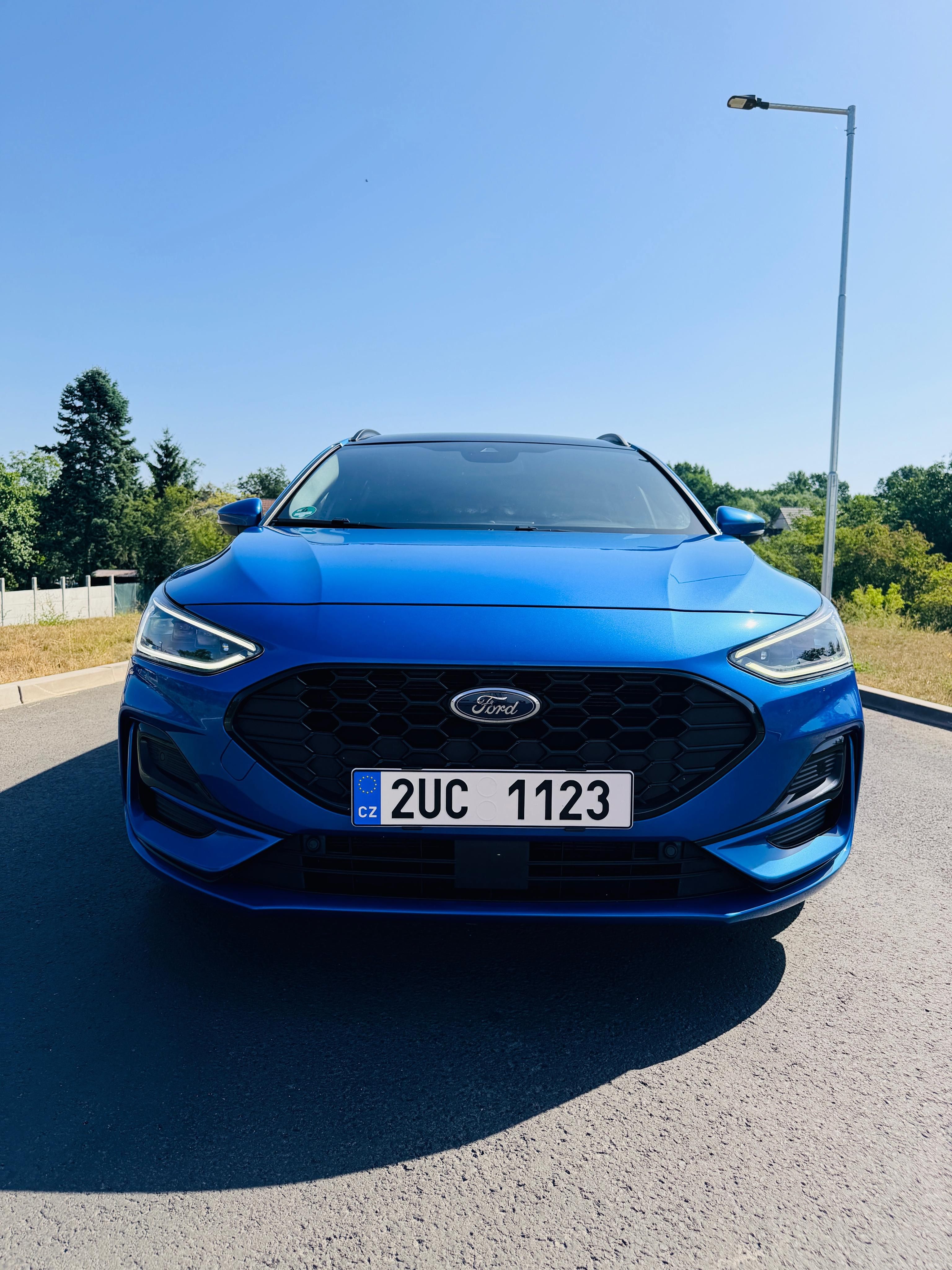 Ford Focus, STL X AT | MATRIX | PANO | B&O - fotka 4