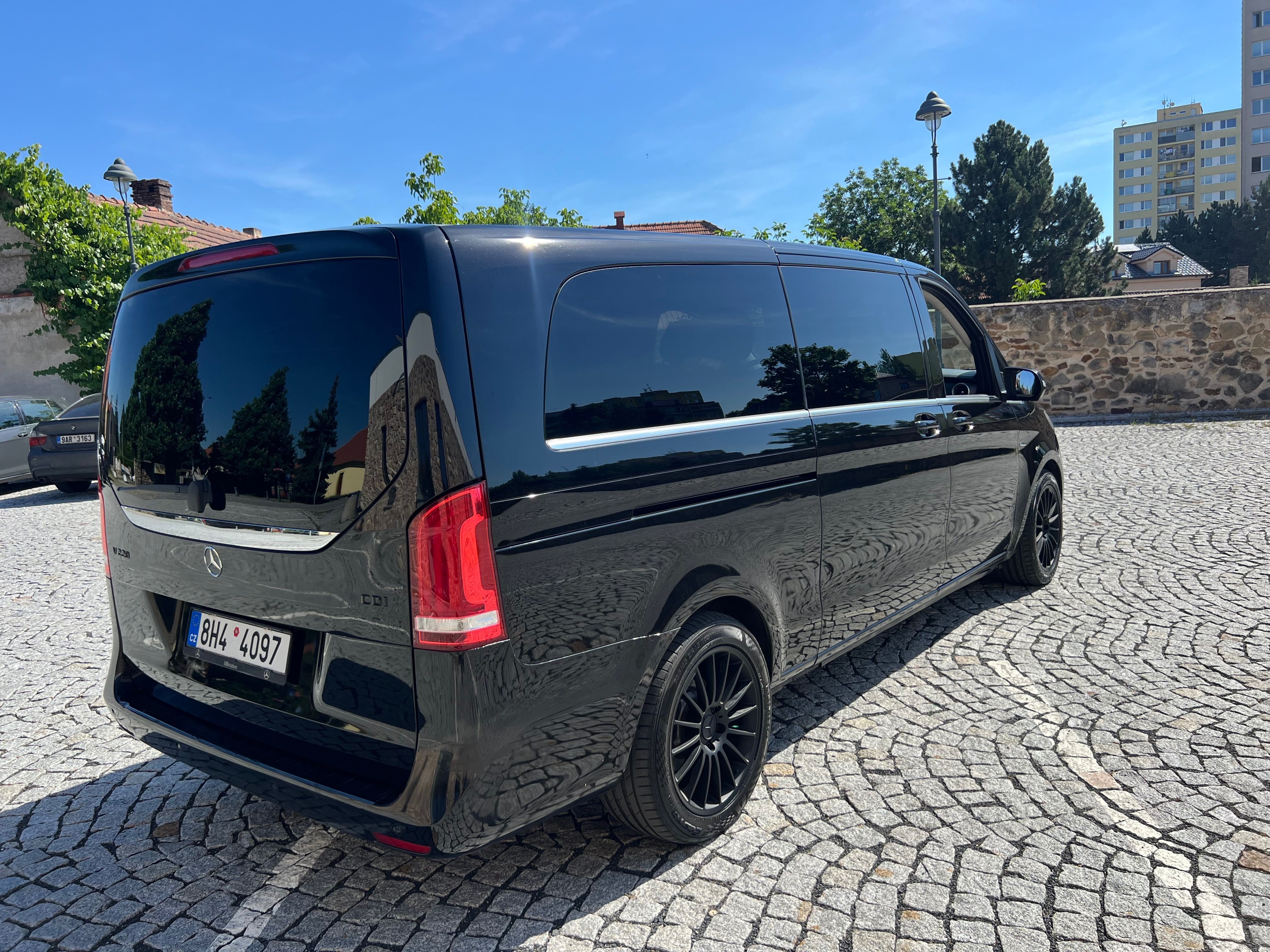 Mercedes-Benz Třídy V, Mercedes v220d w447 Extra long - fotka 3
