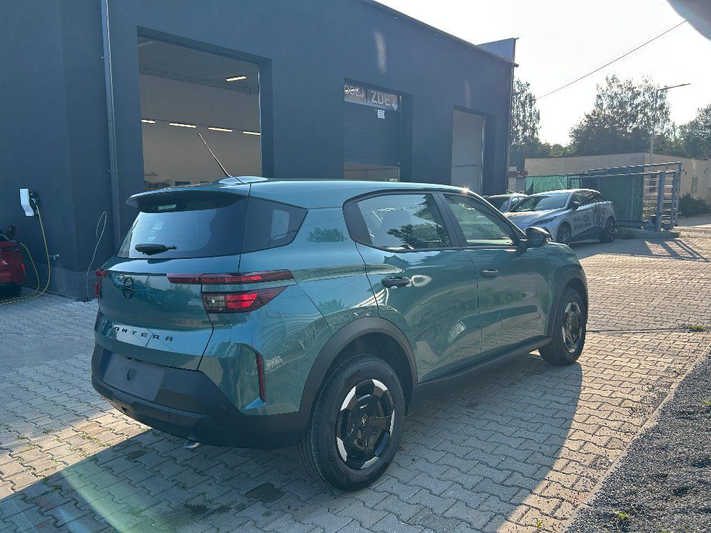Opel Frontera, Edition 1,2 Turbo 81kW AT6 - fotka 4