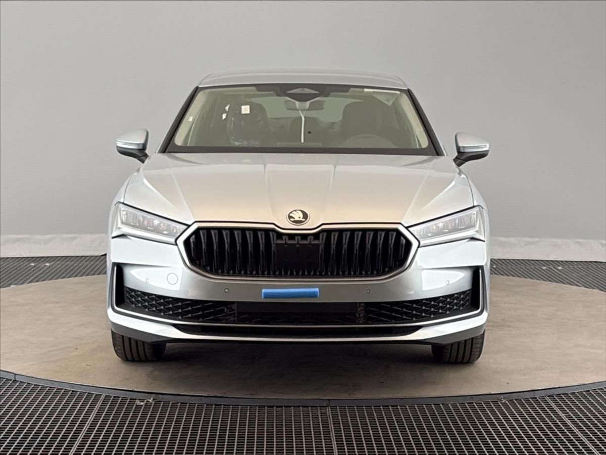Škoda Superb, 1,5 TSI Selection DSG - fotka 4