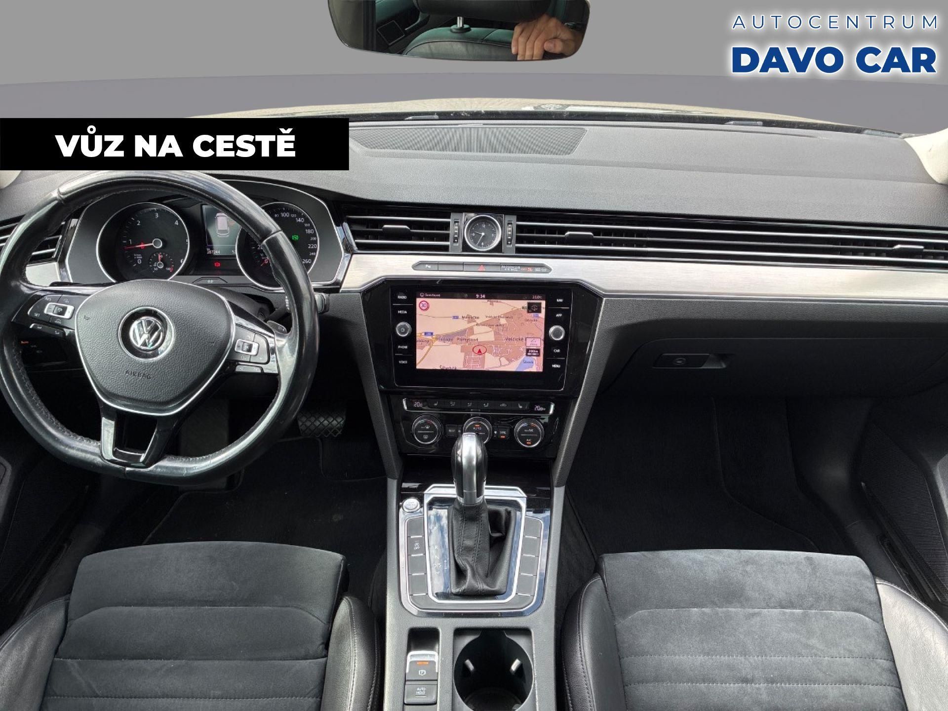 Volkswagen Passat, 2,0 TDI DSG CZ Highline DPH - fotka 5