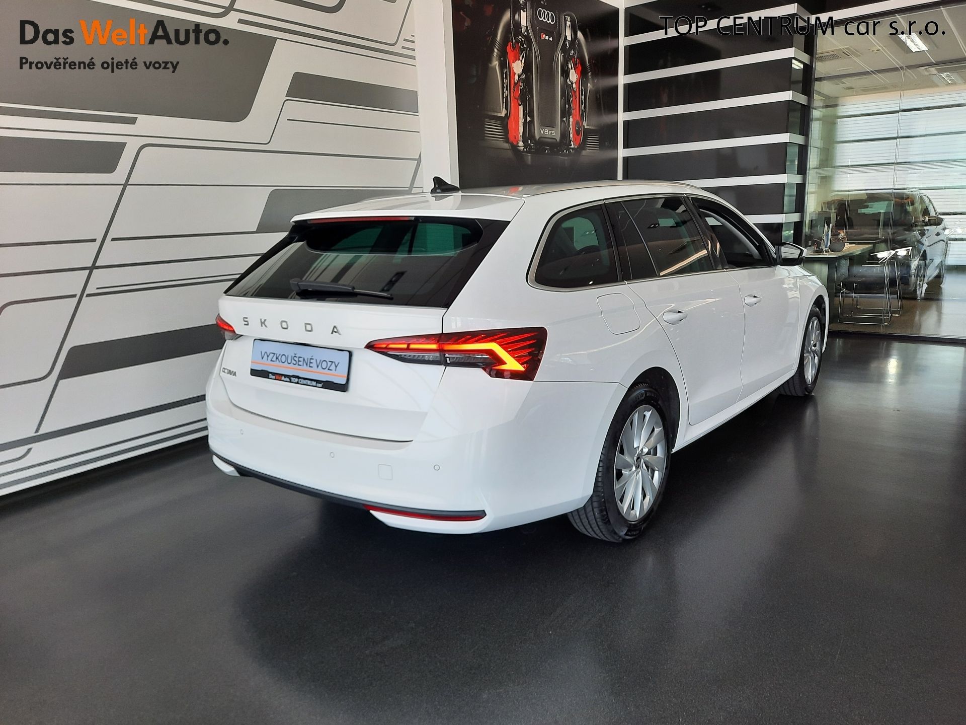 Škoda Octavia, Combi Selection 2.0 TDI (110kW - fotka 2