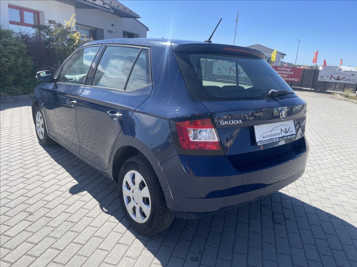 Škoda Fabia, 1,0 MPi 44kw Klima Euro6, bez - fotka 3