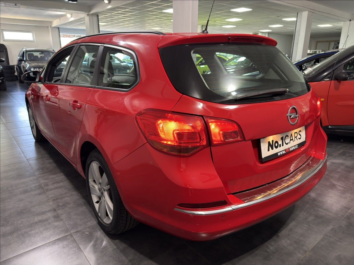 Opel Astra, 1,4   T SPORT ENERGY BI-XENON - fotka 4