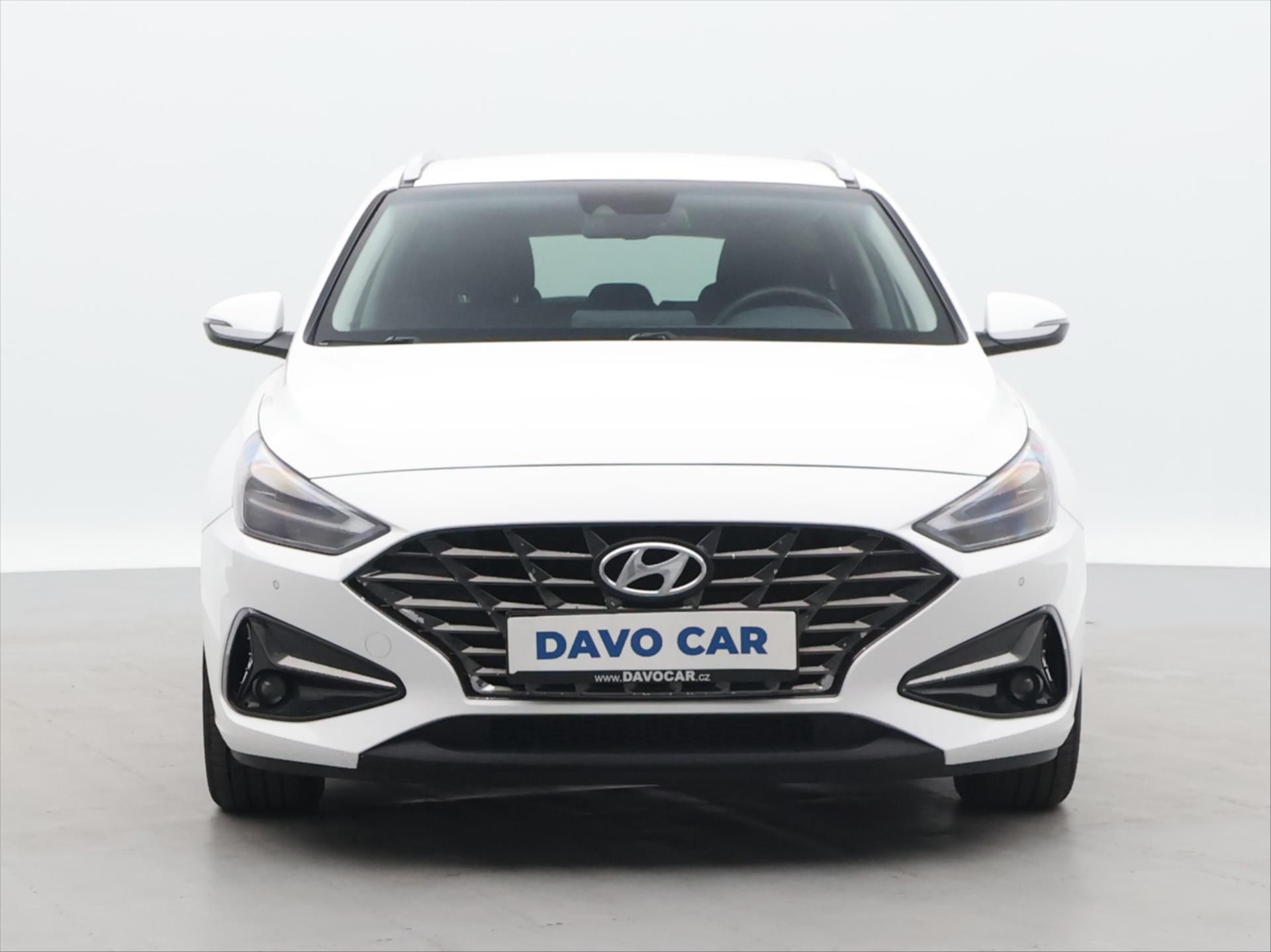 Hyundai i30, 1,6 CRDI CZ 1.Maj. DPH - fotka 2