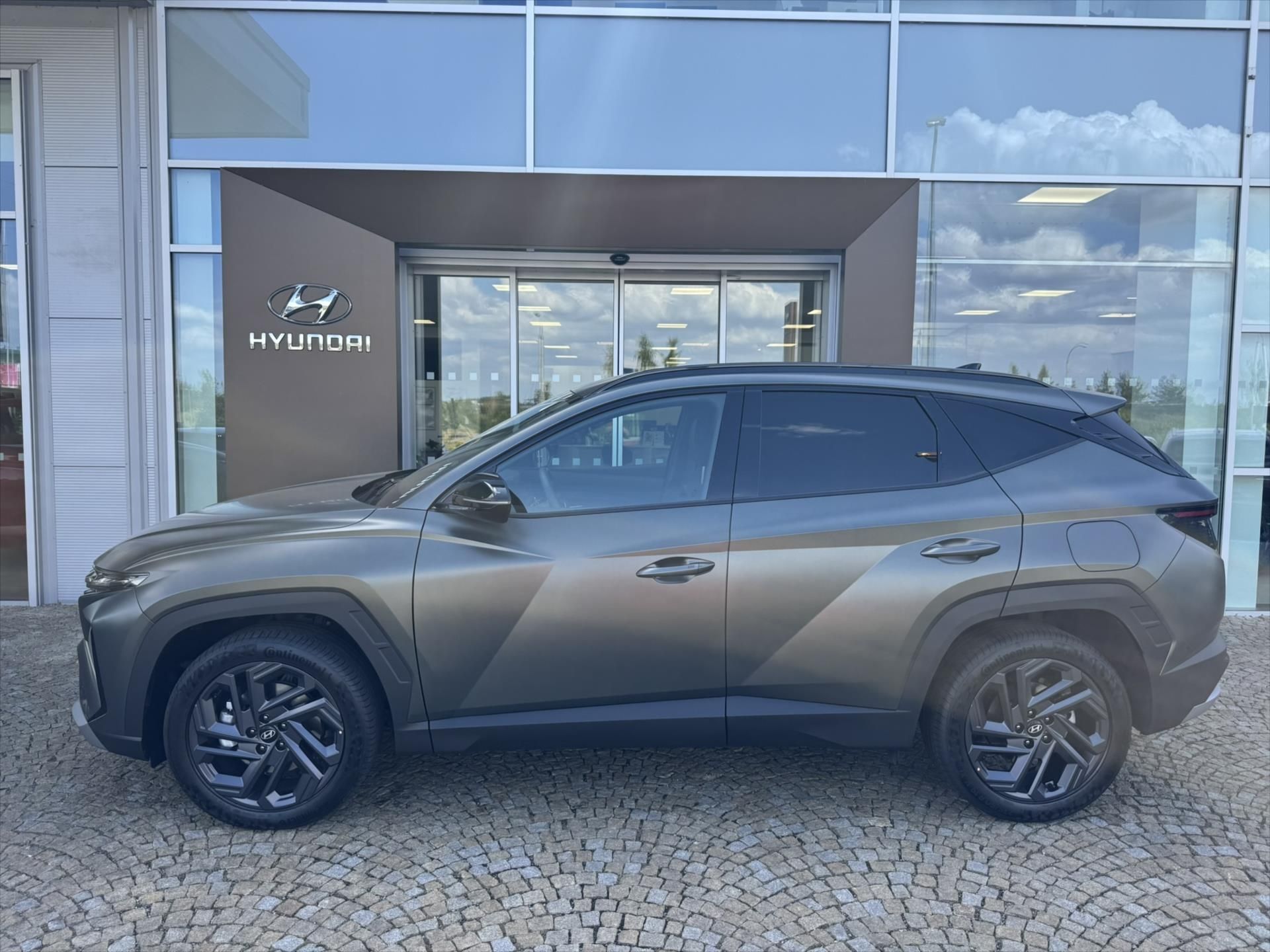 Hyundai Tucson, 1,6 T-GDi, 20 years, DCT - fotka 3