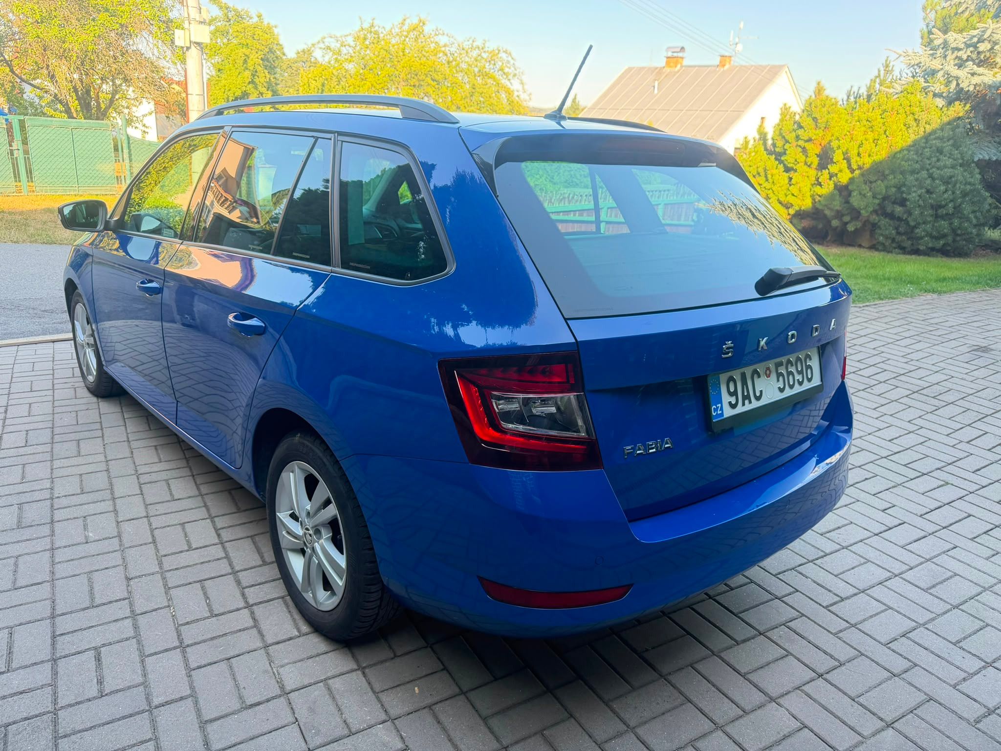 Škoda Fabia, 1,0Tsi-70kw,Style,CZ,1.maj,DPH - fotka 6