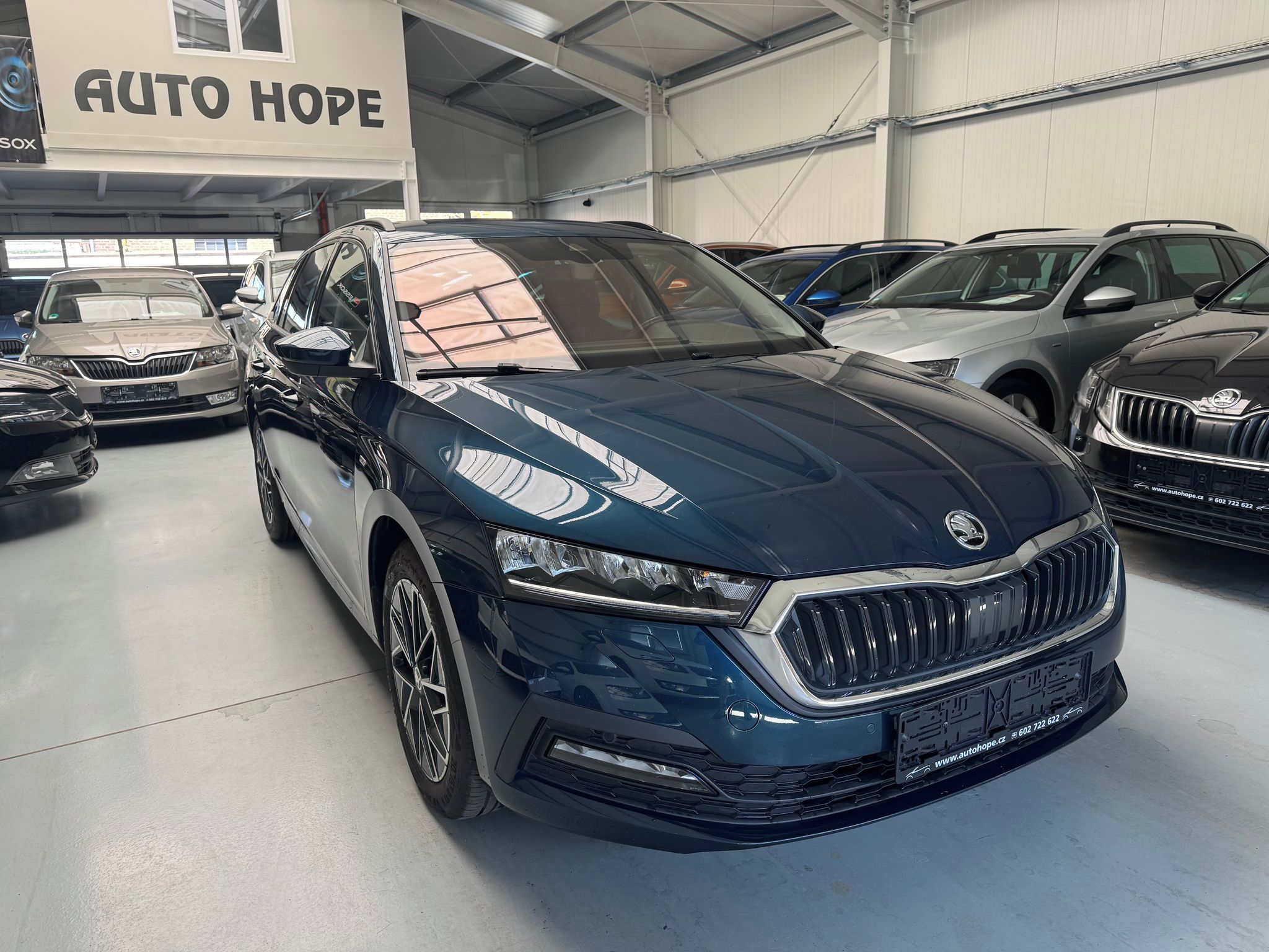Škoda Octavia, combi 2,0 TDi DSG Clever